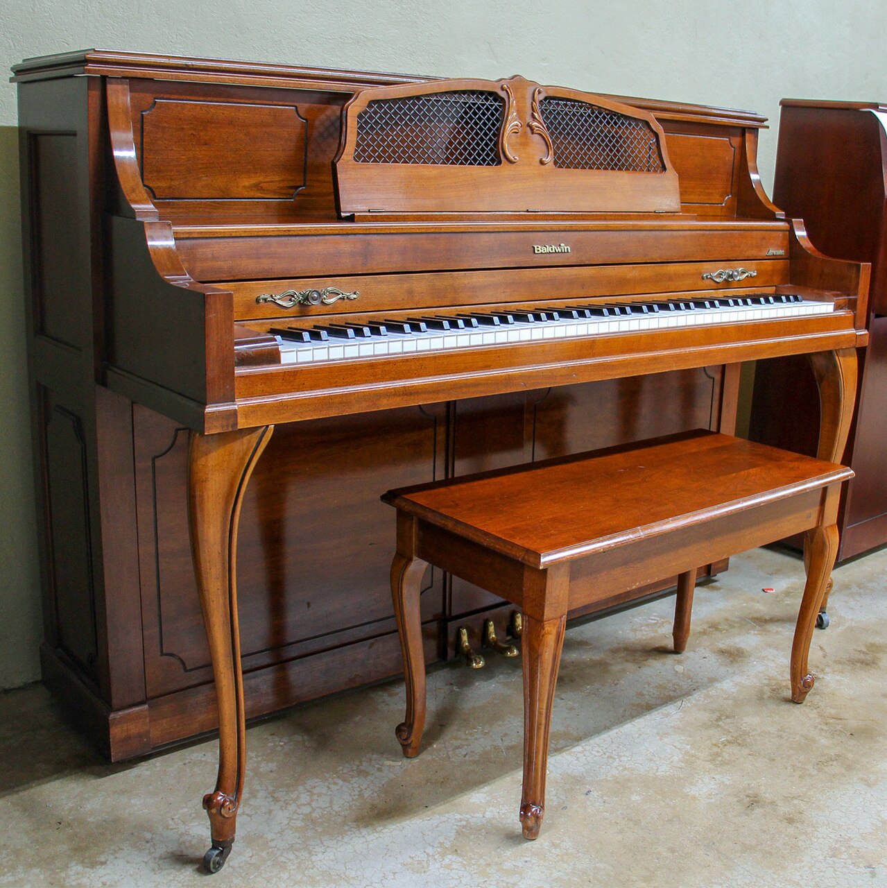Baldwin 4026 Console Upright Piano - 48