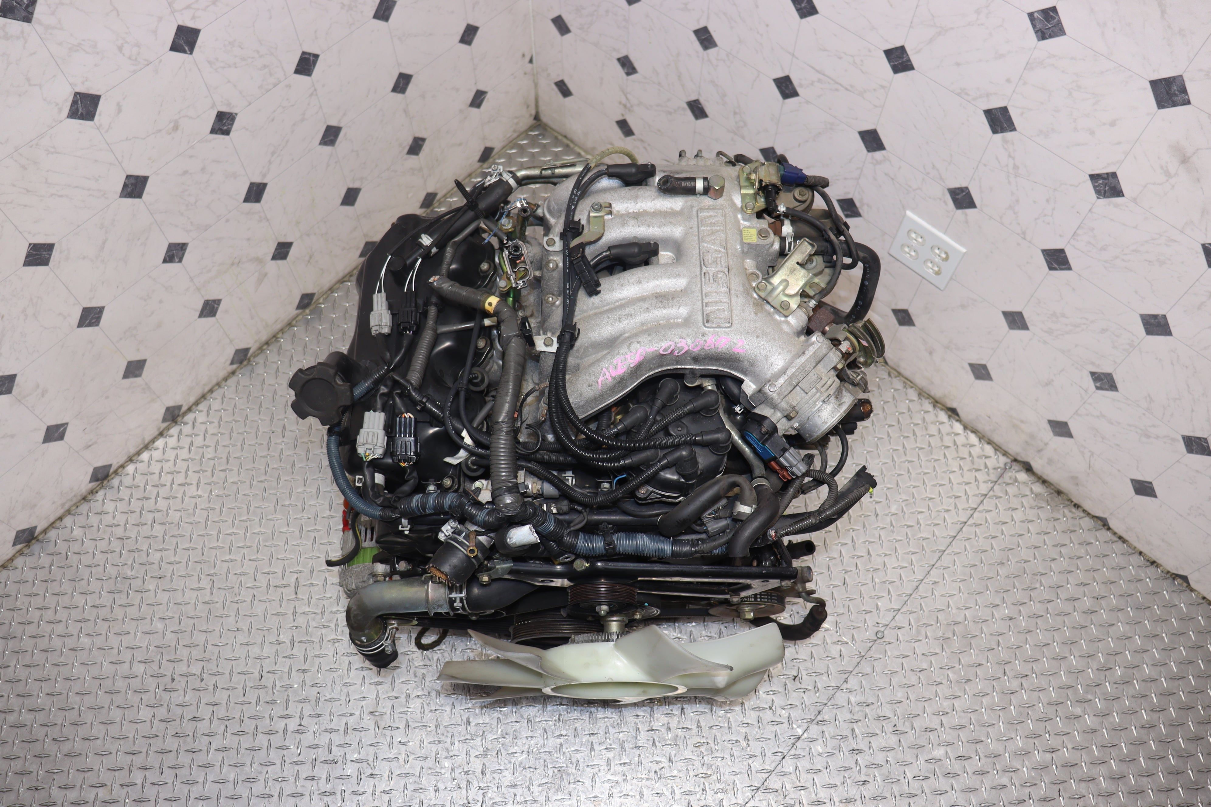 JDM Nissan VG33 3.3L V6 Engine for 1996-2004 Frontier Xterra Pathfinder QX4 - High Performance Replacement Engine for Off-Road & Daily Driving
