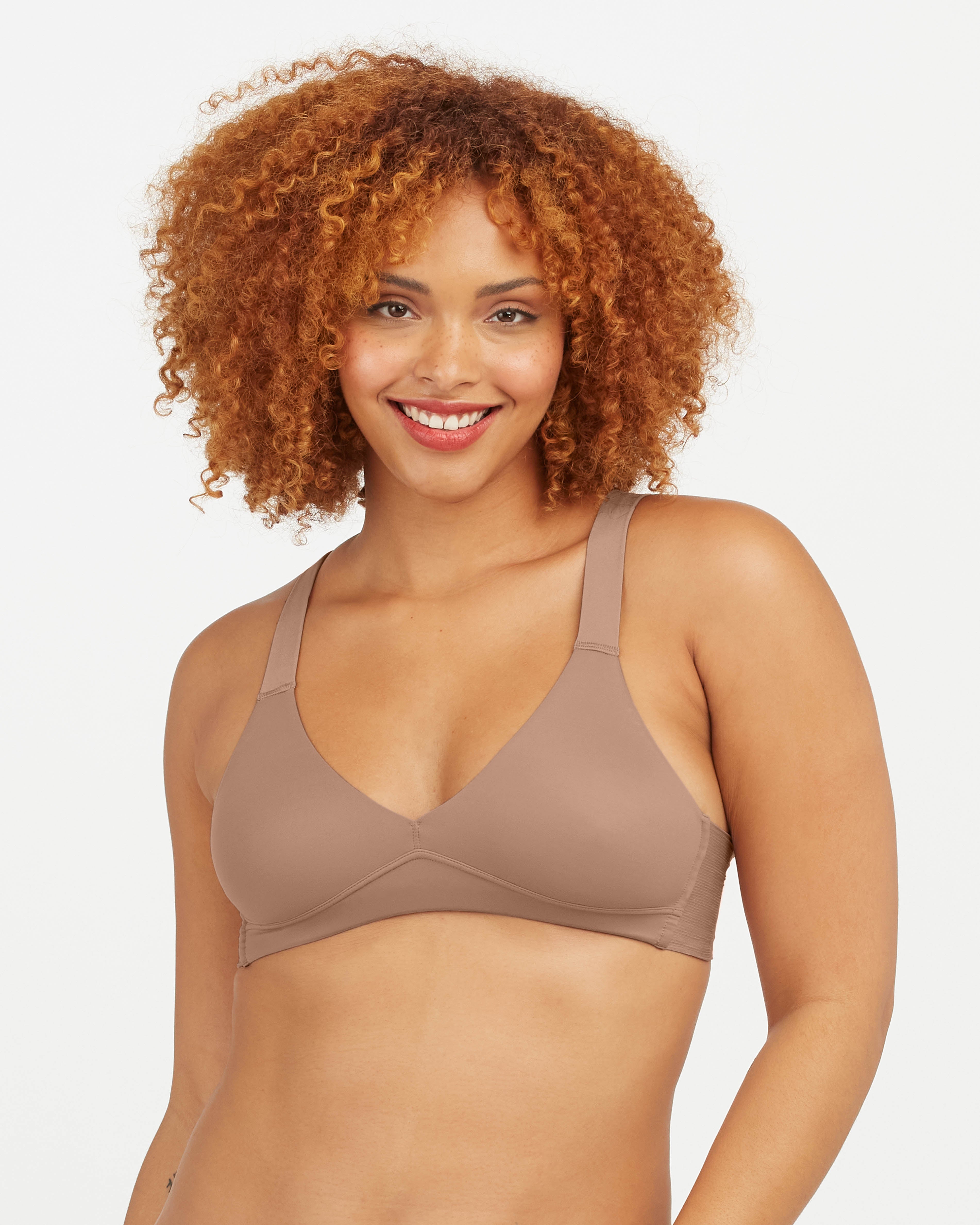 SPANX Smooth Comfort Unlined Bralette - Wireless Seamless Bra for Everyday Wear & Lounge - Perfect for Yoga, Work from Home & Relaxation
