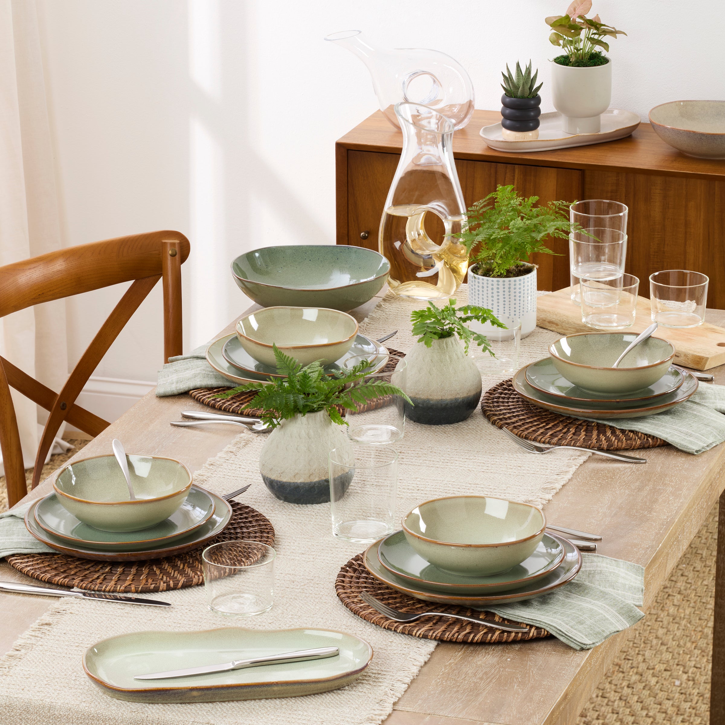 Organic Sage Green 12-Piece Dinnerware Set - Eco-Friendly Porcelain Plates, Bowls & Mugs for Everyday Dining & Entertaining
