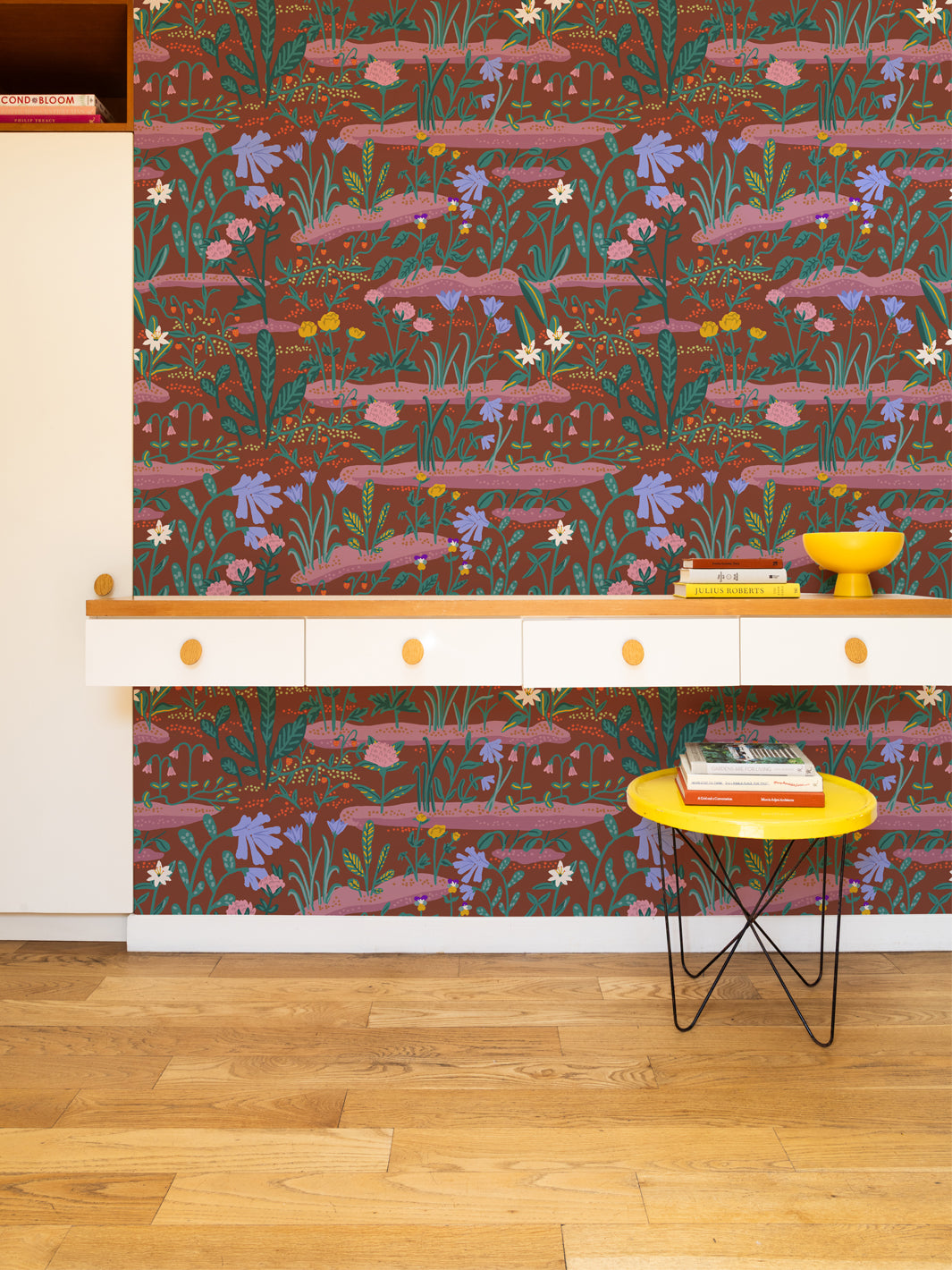 Sarah Jessica Parker 'Josefin' Wallpaper - Premium Walnut Design for Living Room & Bedroom Decor