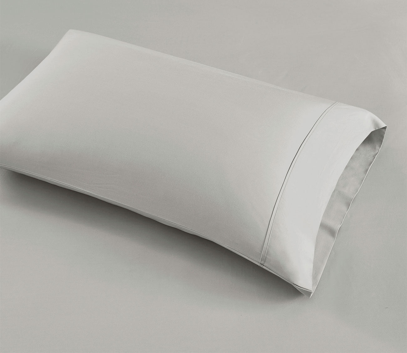 Beautyrest 700TC Tri-Blend Antimicrobial Sheet Set - Premium Soft Bed Sheets for Comfortable Sleep - Perfect for Home, Hotel & Guest Room Use