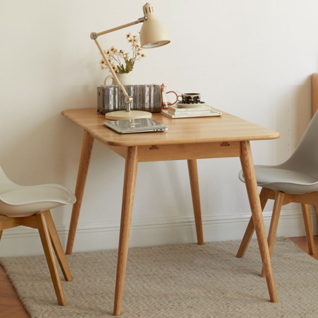 Solid Oak Wood Extendable Dining Table - Expandable for 6 to 8 People - Perfect for Small Spaces & Family Gatherings