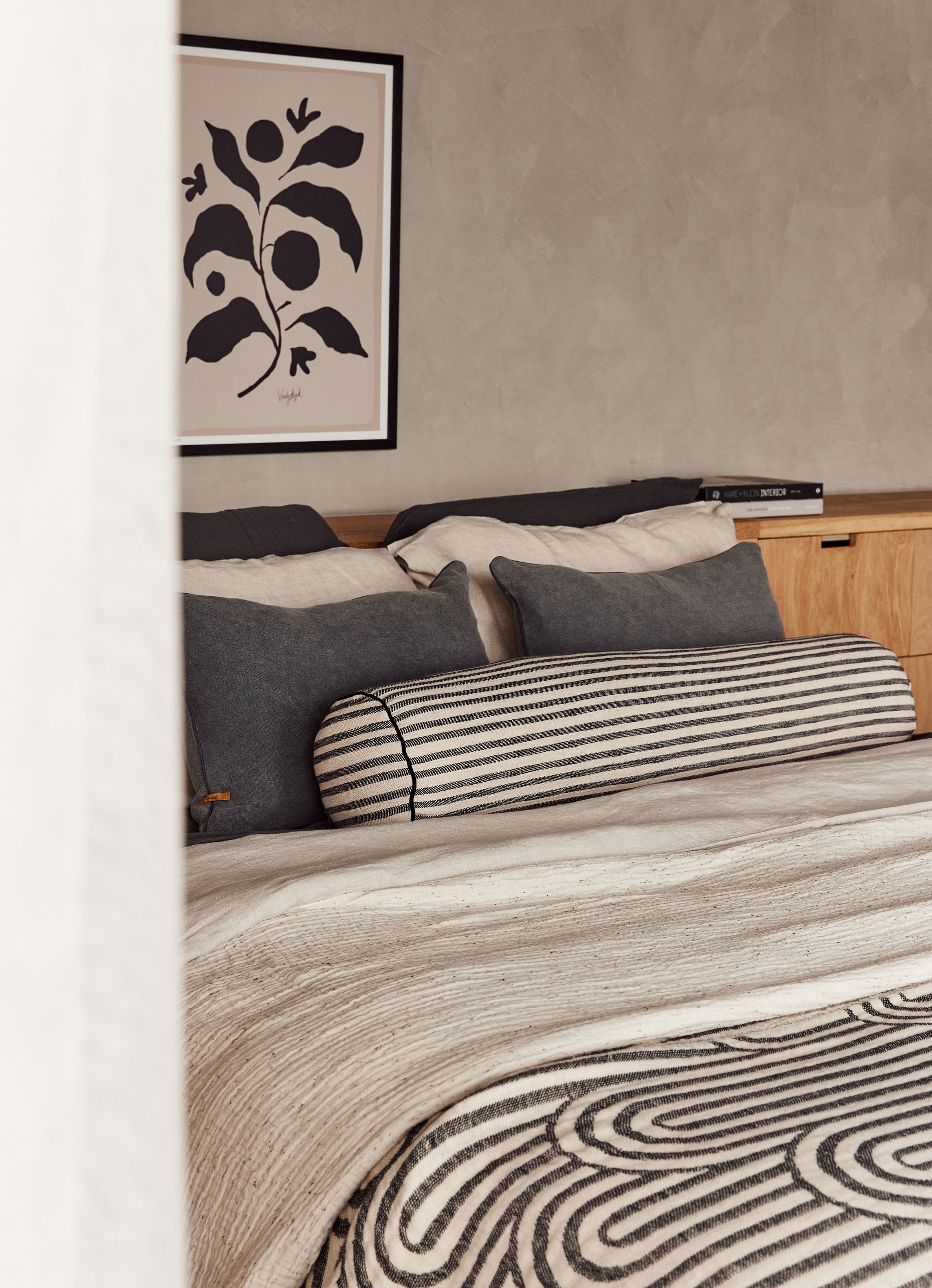 Enes Cotton Bedcover | Soft & Breathable Bedspread for All Seasons | Perfect for Home, Hotel, and Guest Room Decor