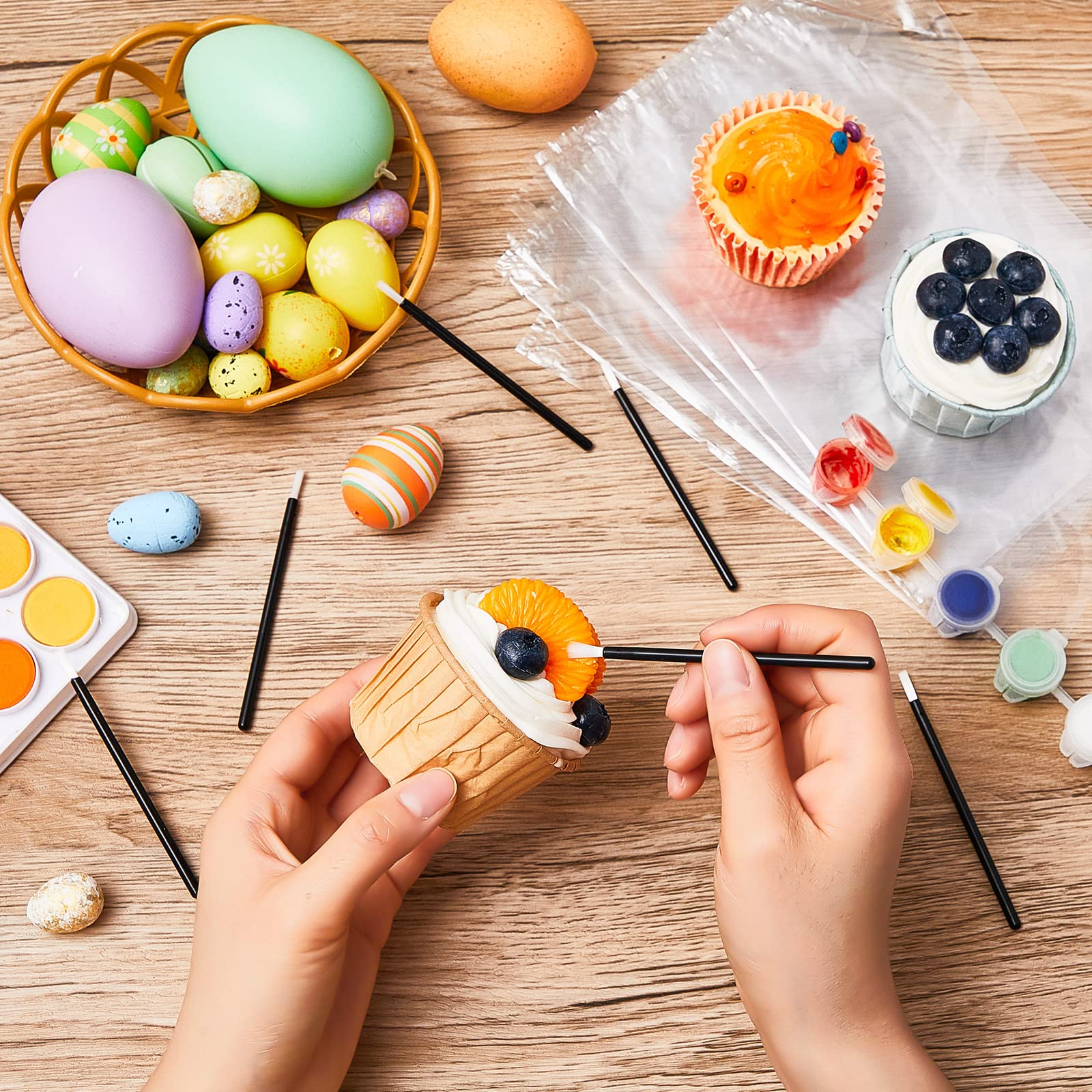 150 Pcs Disposable Mini Paint Brushes for Cookies & Cupcakes - Soft Brush Head Wands with 150 Edible Packaging Bags - Perfect for Baking, Cake Decorating & DIY Cookie Painting Parties