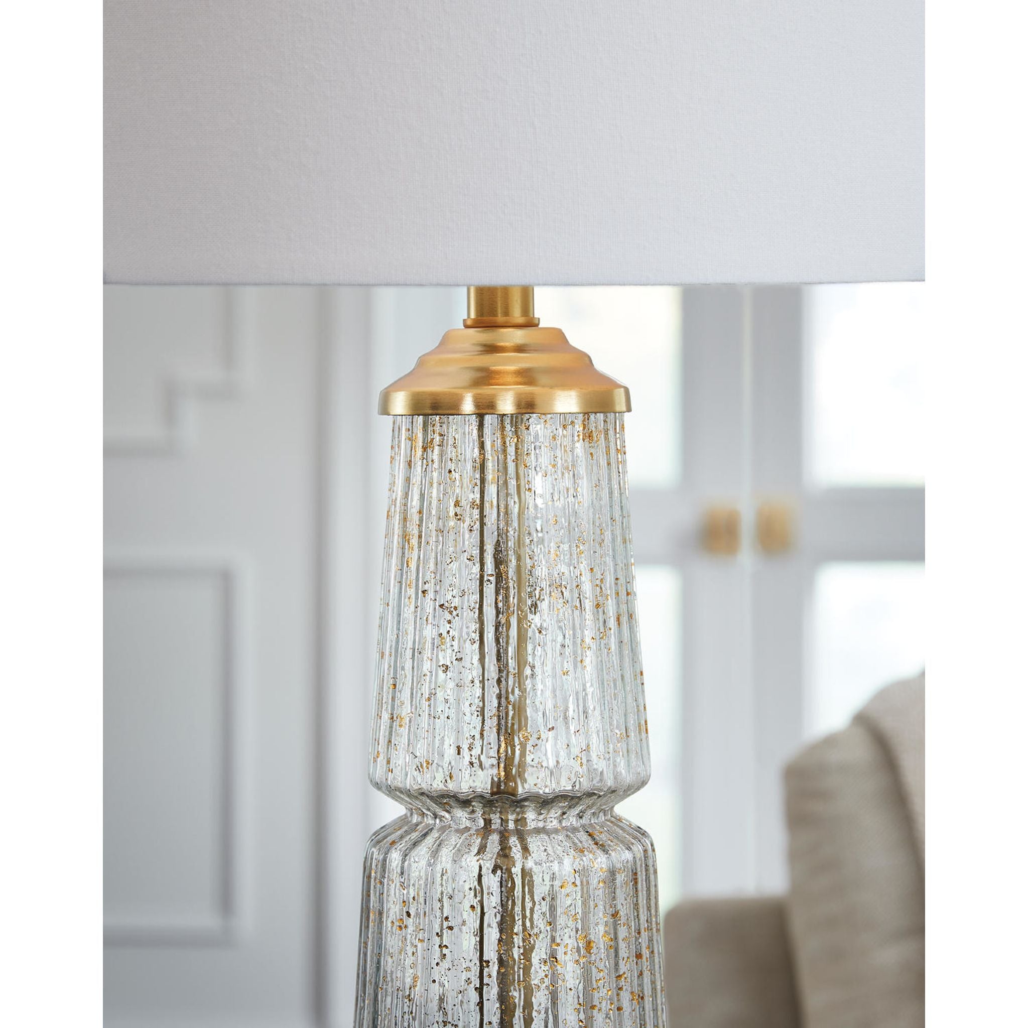 Bakersboro Modern Table Lamp - 33.75 Inch Height, Adjustable Brightness for Living Room, Bedroom & Office - Perfect for Reading, Working & Home Decor