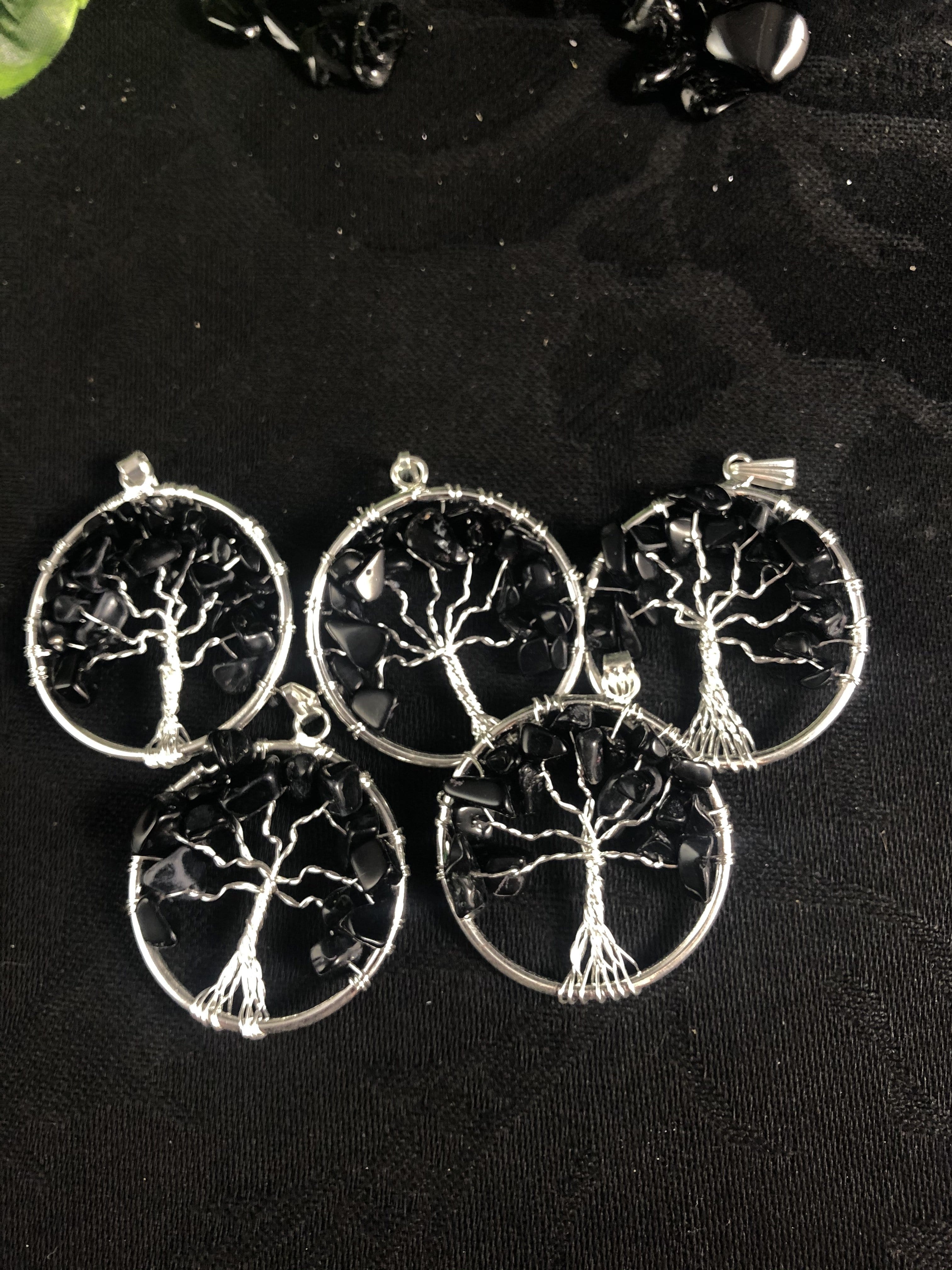 Natural Black Agate Tree of Life Pendant Necklace - Handcrafted Spiritual Jewelry for Women & Men - Perfect for Meditation, Yoga & Gift Giving