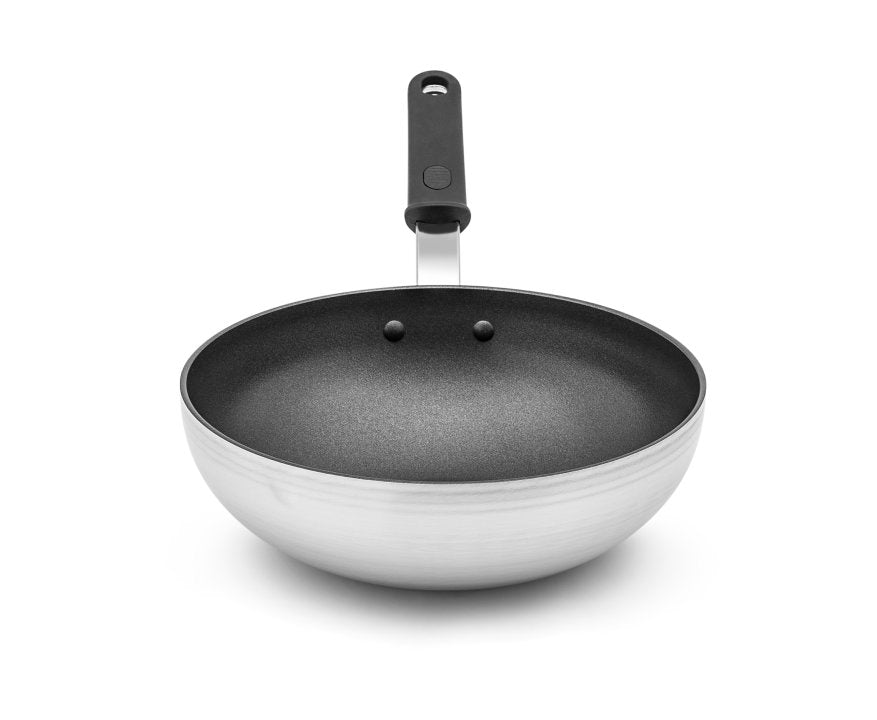 Vollrath 11-Inch Non-Stick Aluminum Wok with SteelCoat x3 Coating - Professional Restaurant-Grade Stir Fry Pan for Asian Cooking, Sautéing & Deep Frying