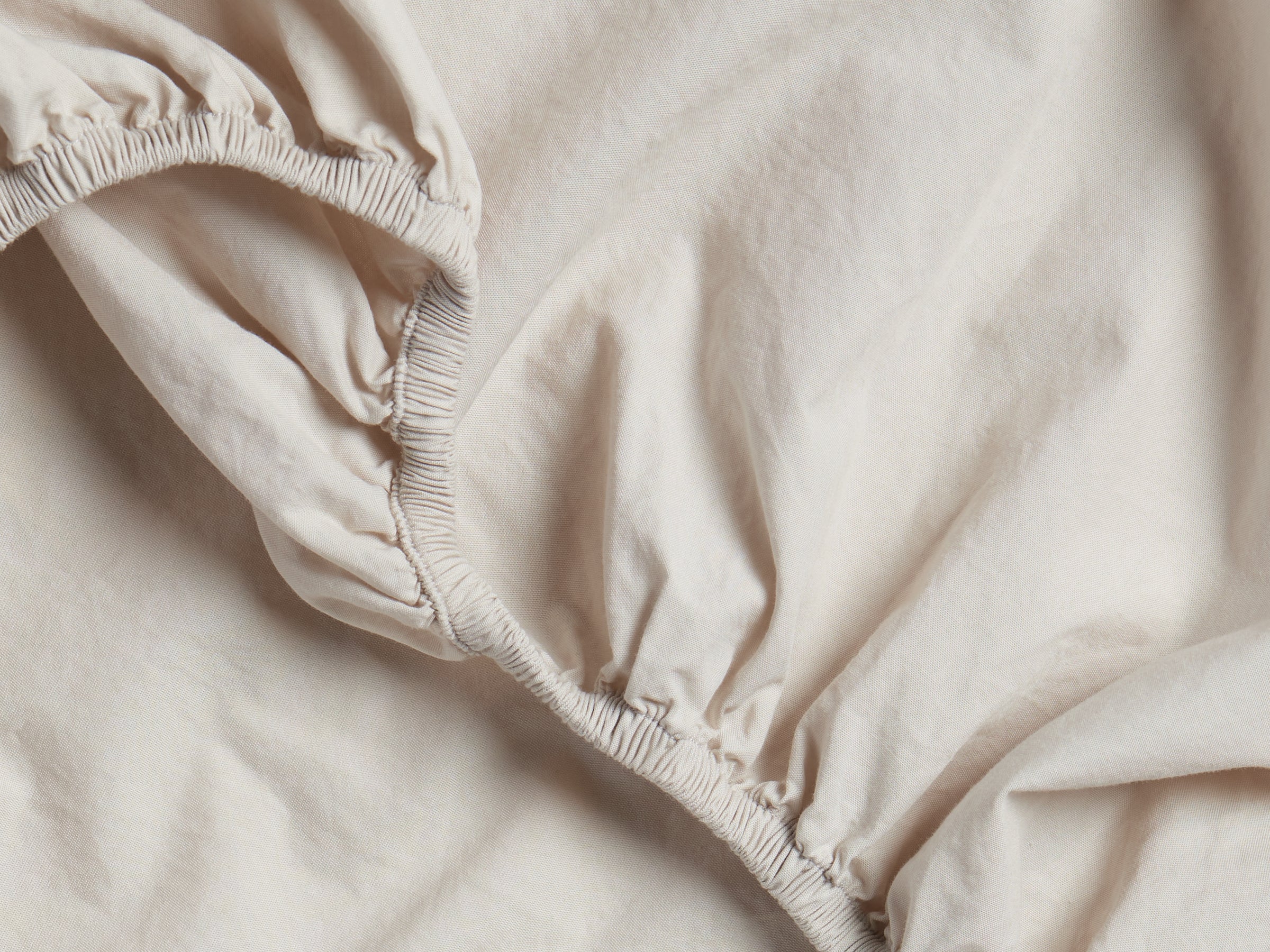 Premium Percale Venice Bed Sheet Set - Bone White Full/Queen Size - Soft & Breathable for All-Season Comfort - Perfect for Home, Hotel, or Guest Room Use