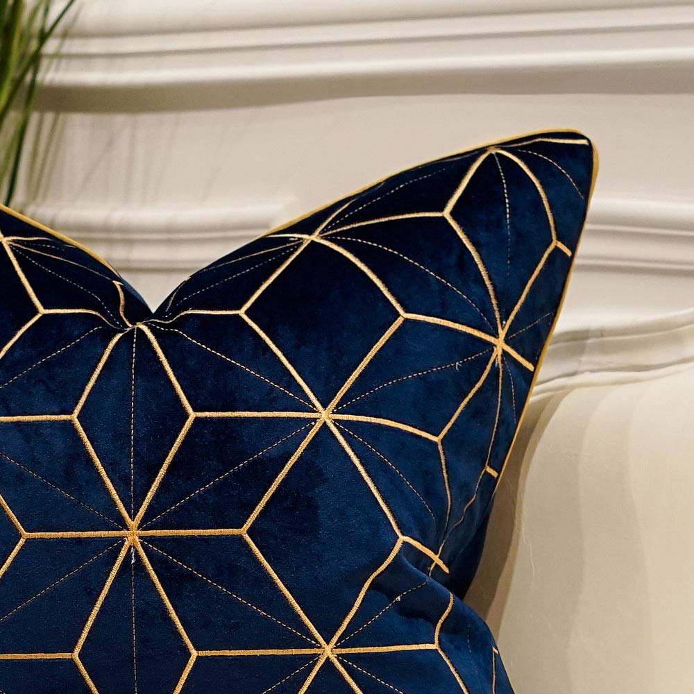Avigers 18x18 Inch Navy Blue & Gold Plaid Luxury European Throw Pillow Cover - Decorative Cushion Case for Sofa, Living Room, Bedroom, Car - Perfect for Home Decor, Gifts & Seasonal Styling