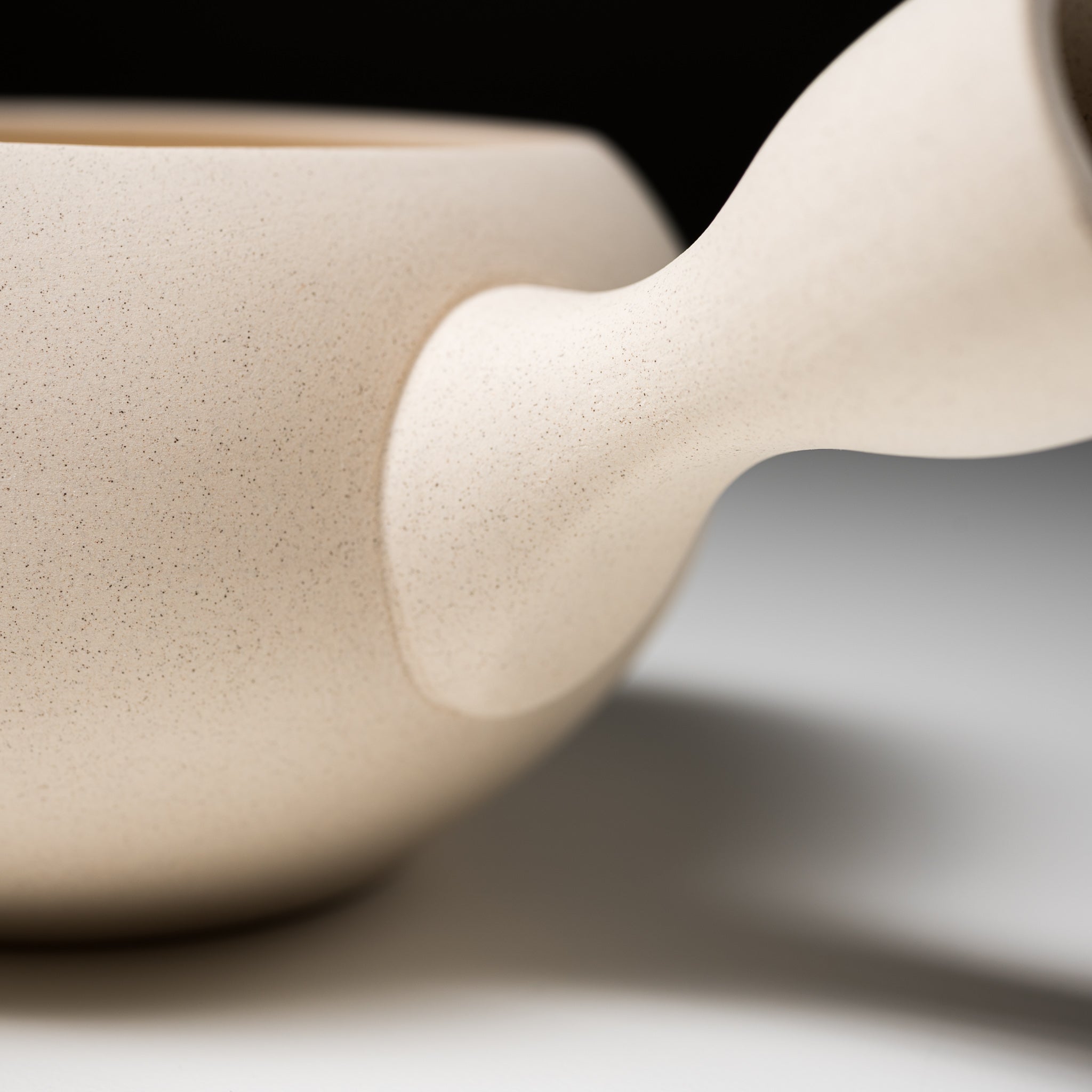 Premium Japanese Tokoname Teapot - 400ml Mat White Ceramic Matcha Bowl with Spout for Tea Ceremony & Home Brewing | Perfect for Green Tea, Herbal Tea & Coffee Lovers