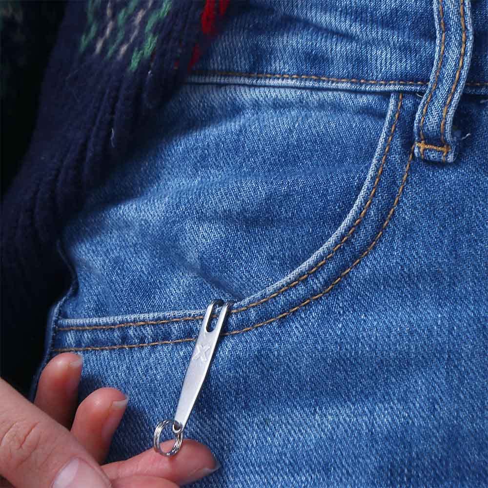 Stainless Steel Pocket Bag Suspension Clip - 1PC Mini Metal Key Buckle for Waist Belt & Hanging | Portable Outdoor Gadget for Hiking, Camping & Everyday Carry (EDC)