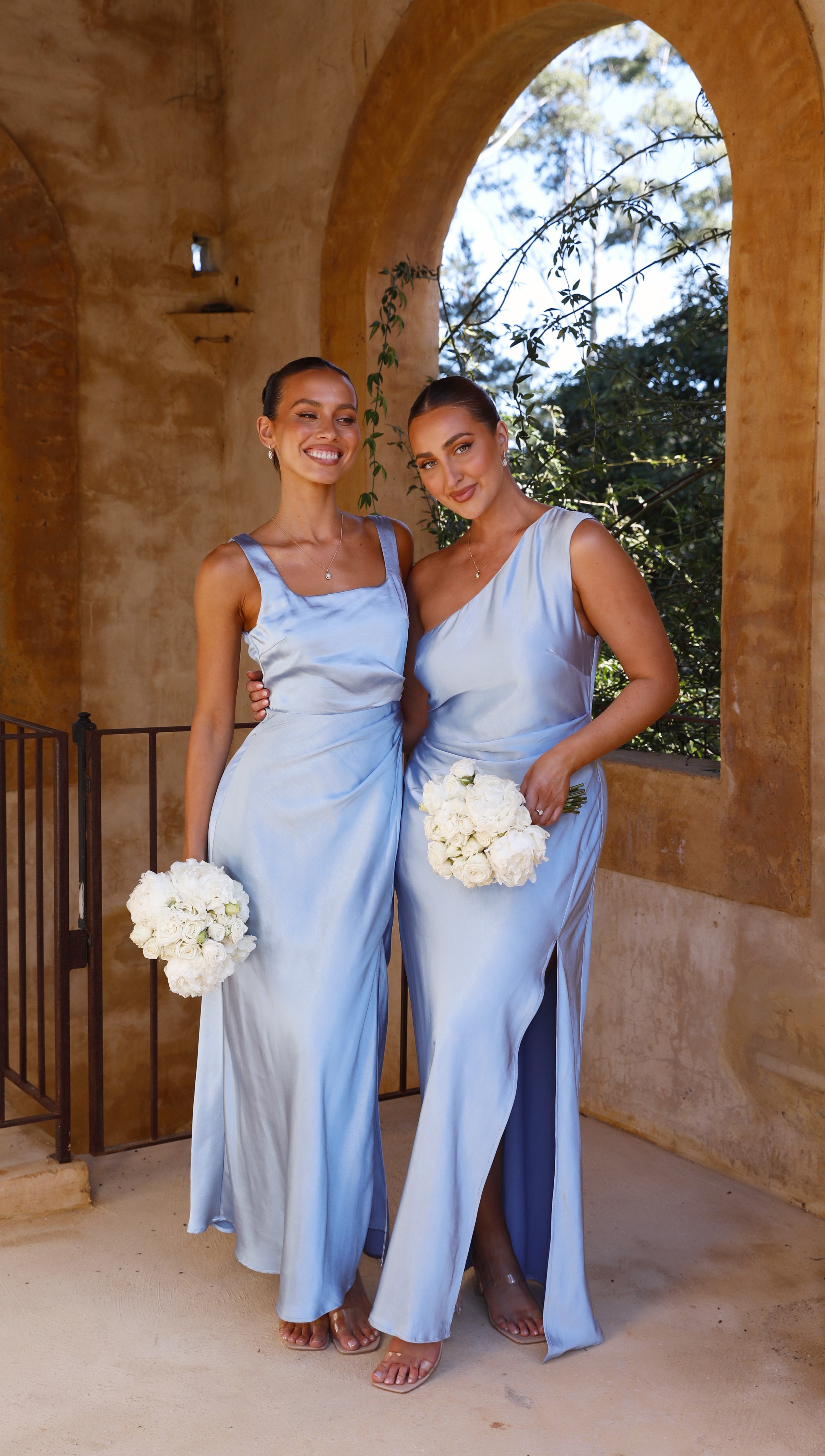 Alaria Maxi Dress for Women - Flowy Long Summer Dress in Blue - Perfect for Beach, Vacation & Casual Outings