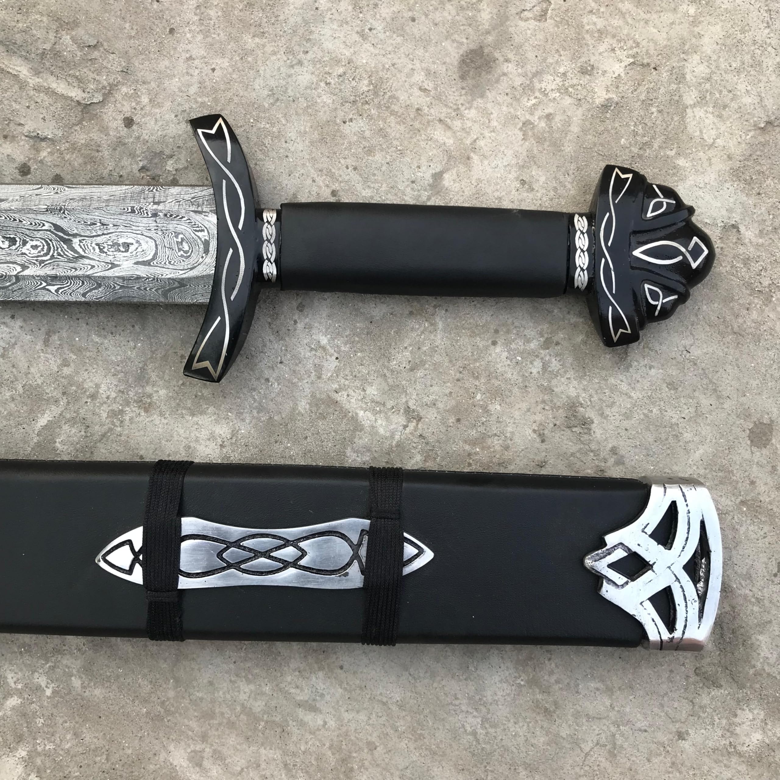 Handmade Damascus Steel Viking Sword - Functional Battle Sword for Hunting & Medieval Reenactment | Viking Gift for Men, Valentine's Day Present | Perfect for Cosplay, Collectors & Historical Enthusiasts