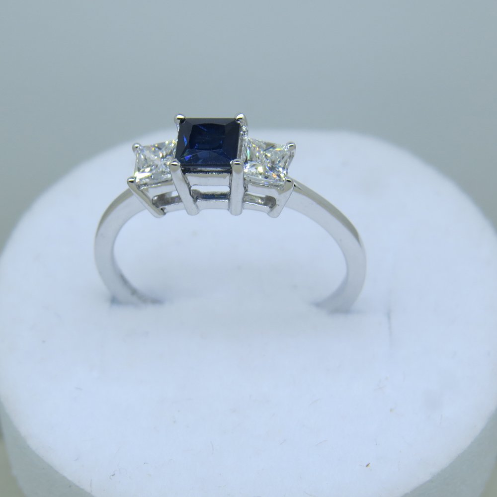18K White Gold Princess Cut White Diamond & Blue Sapphire 3 Stone Bridal Ring for Women | Dazzlingrock Collection | Perfect for Engagement, Wedding & Anniversary Gifts