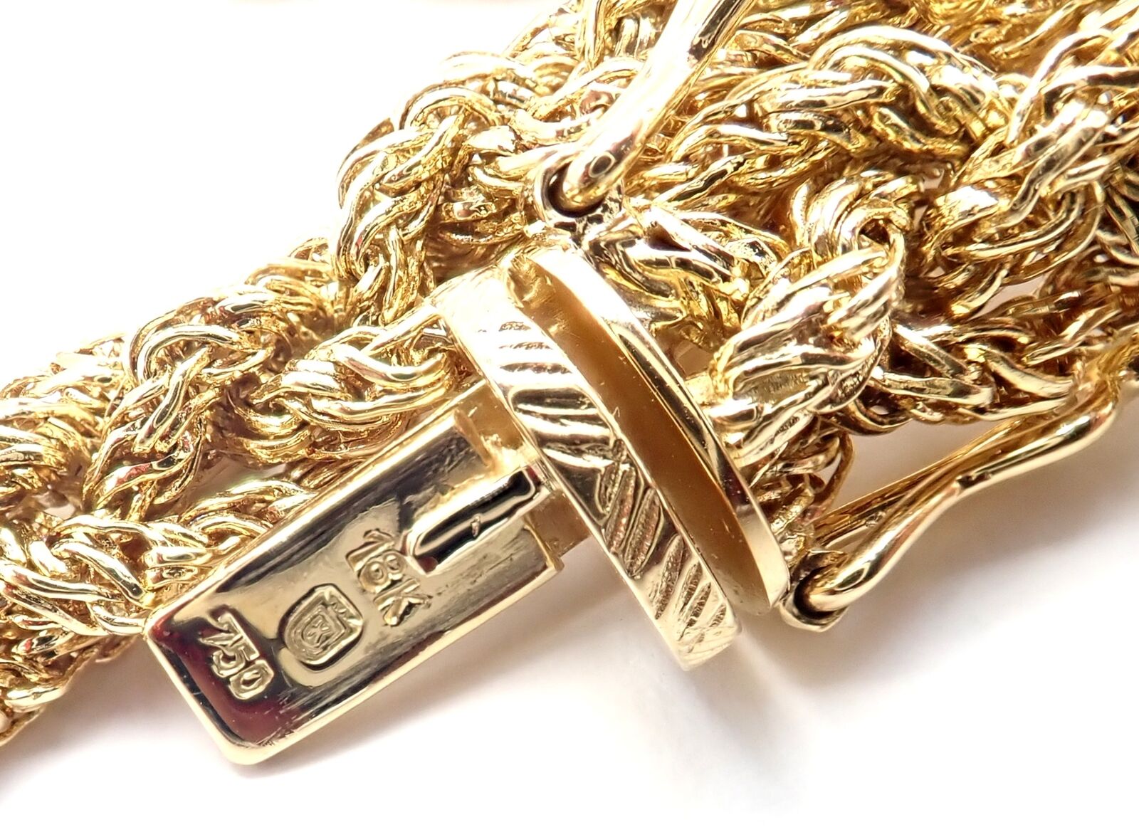Authentic Vintage Tiffany & Co 18k Yellow Gold Basketweave Link Chain Necklace - Perfect for Elegant Evening Wear & Special Occasions