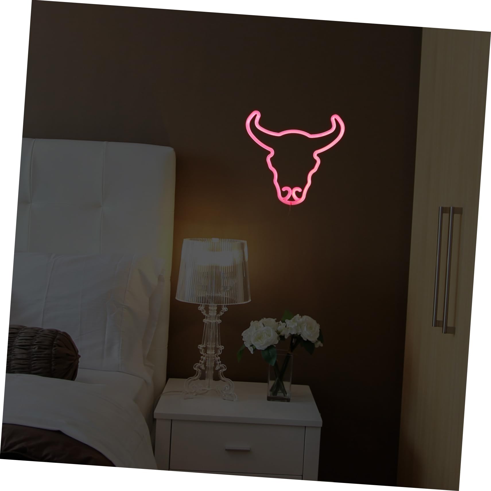 ETHZZLE Cow Head Neon Light - LED Wall Decor for Home, Party & Room Aesthetic - Unique Gift for Housewarming, Birthday & Bar Decor