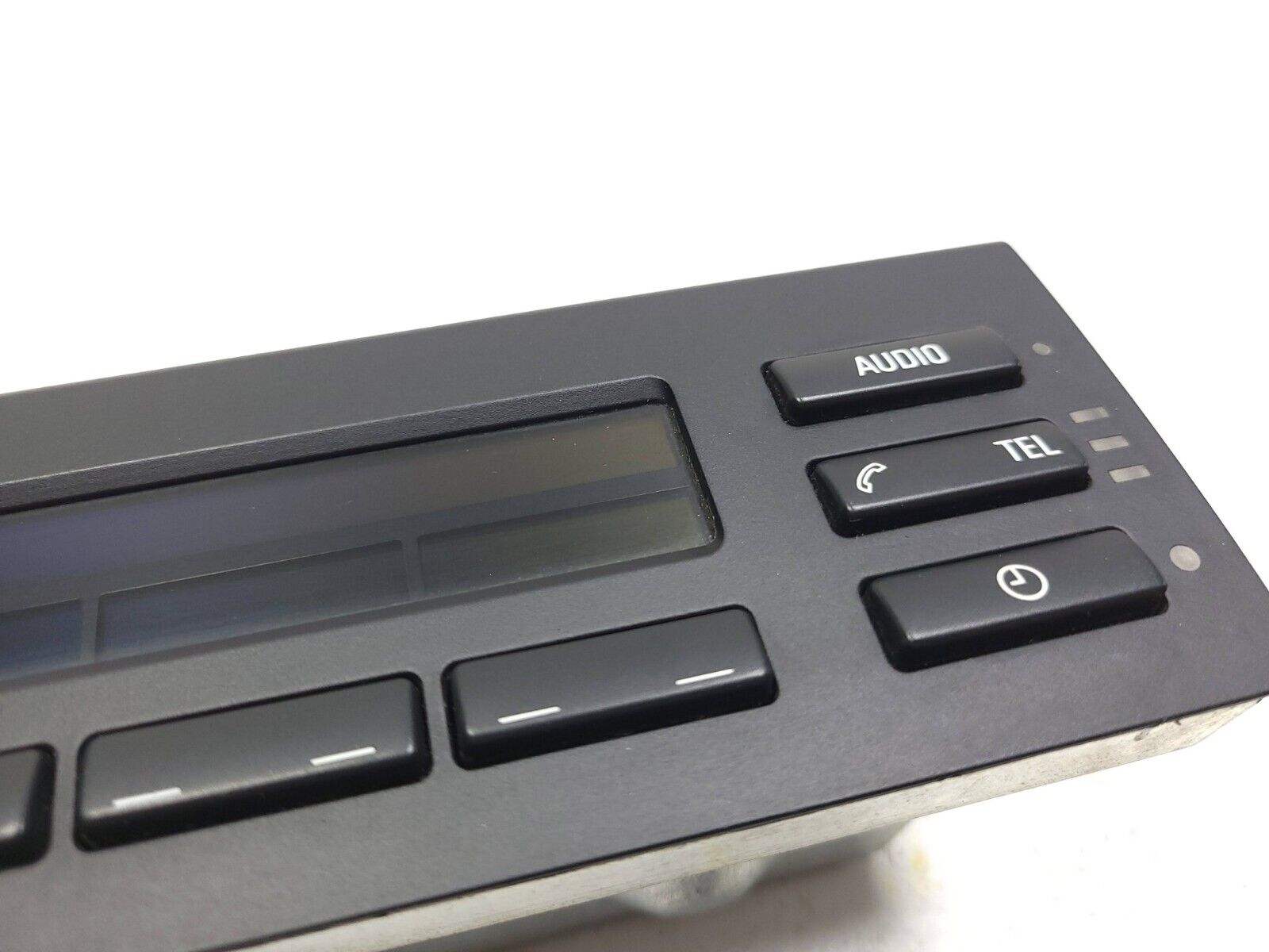 BMW 5 Series 530i E39 Radio Stereo Face Plate 65.80-6914588 OEM Replacement Part - Perfect for Car Audio System Upgrade & Dashboard Restoration