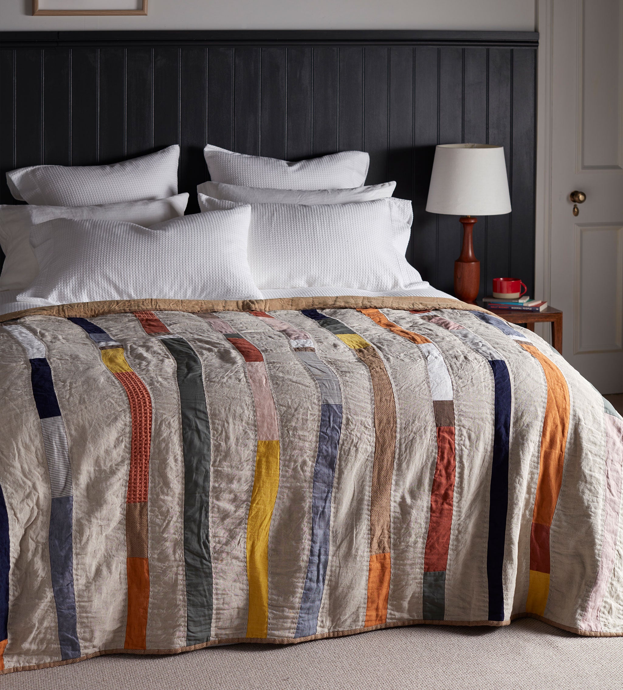 Jessie Cutts Spring Quilt - Lightweight Floral Bedspread for Queen Size Beds | Perfect for Seasonal Bedroom Decor & Cozy Home Styling