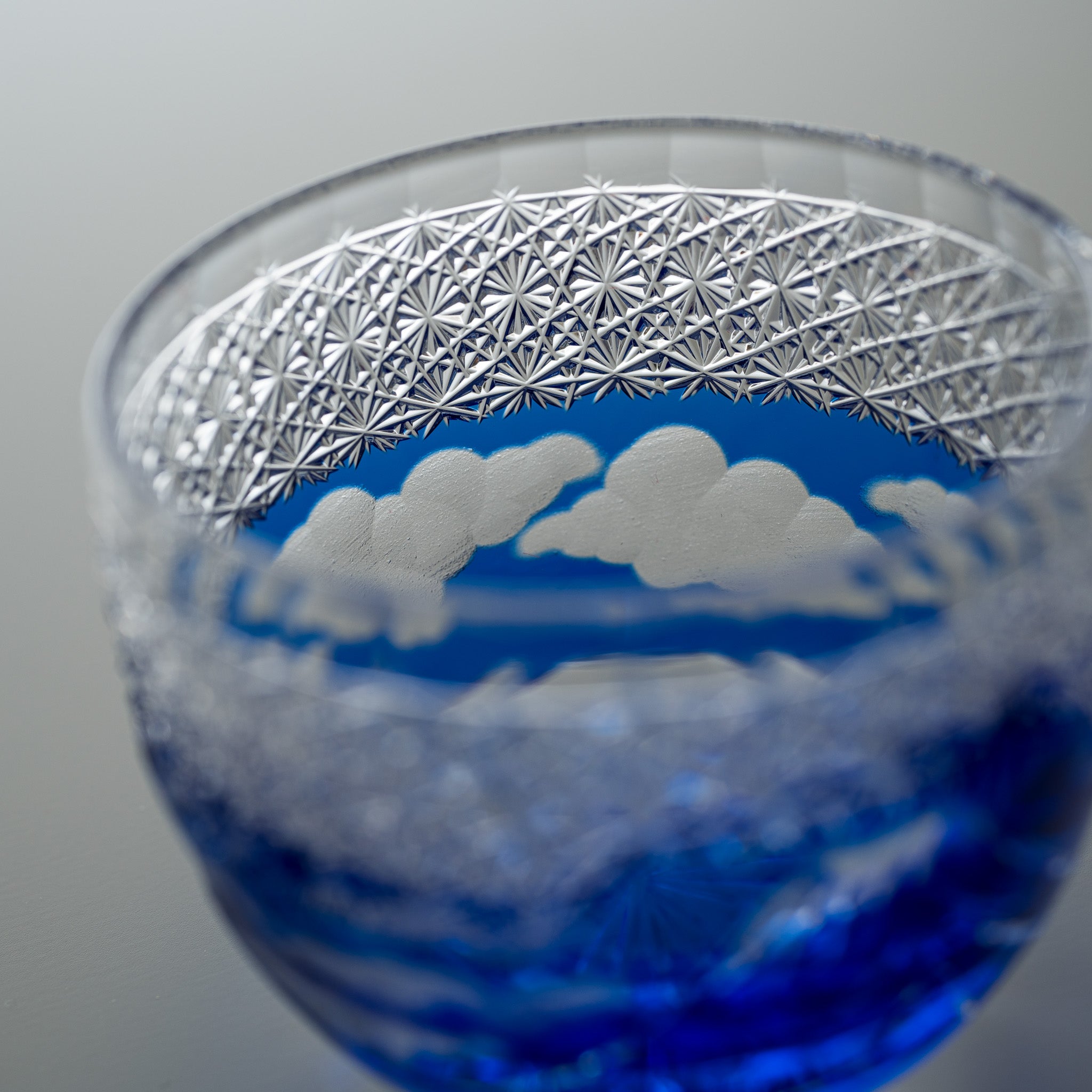 Premium Yamada Crystal Glass Sake Cups with Mt. Fuji Design - Elegant Blue Japanese Drinking Glasses for Sake, Cocktails & Special Occasions