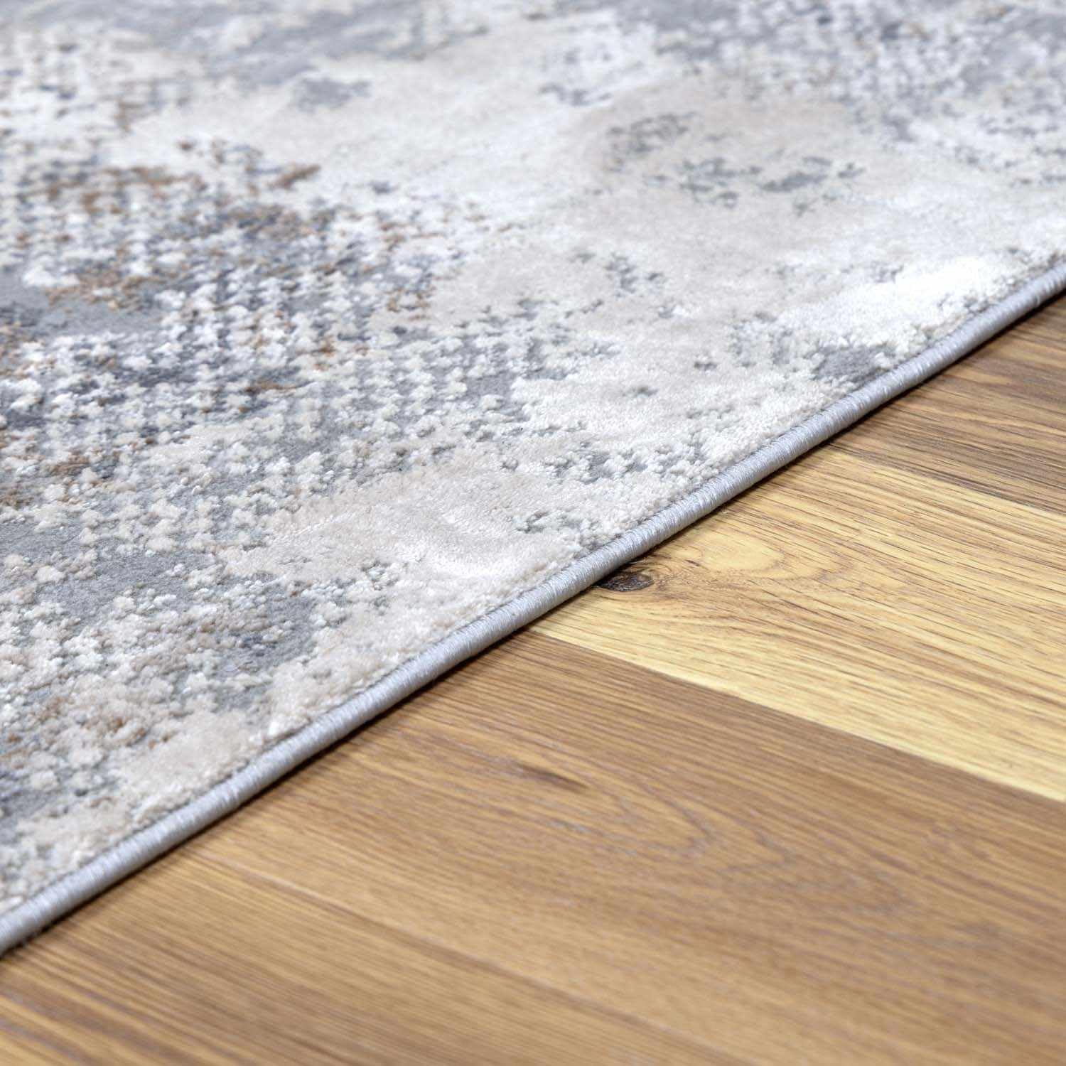 Hauteloom Ironwood Modern Gray Area Rug 5'3