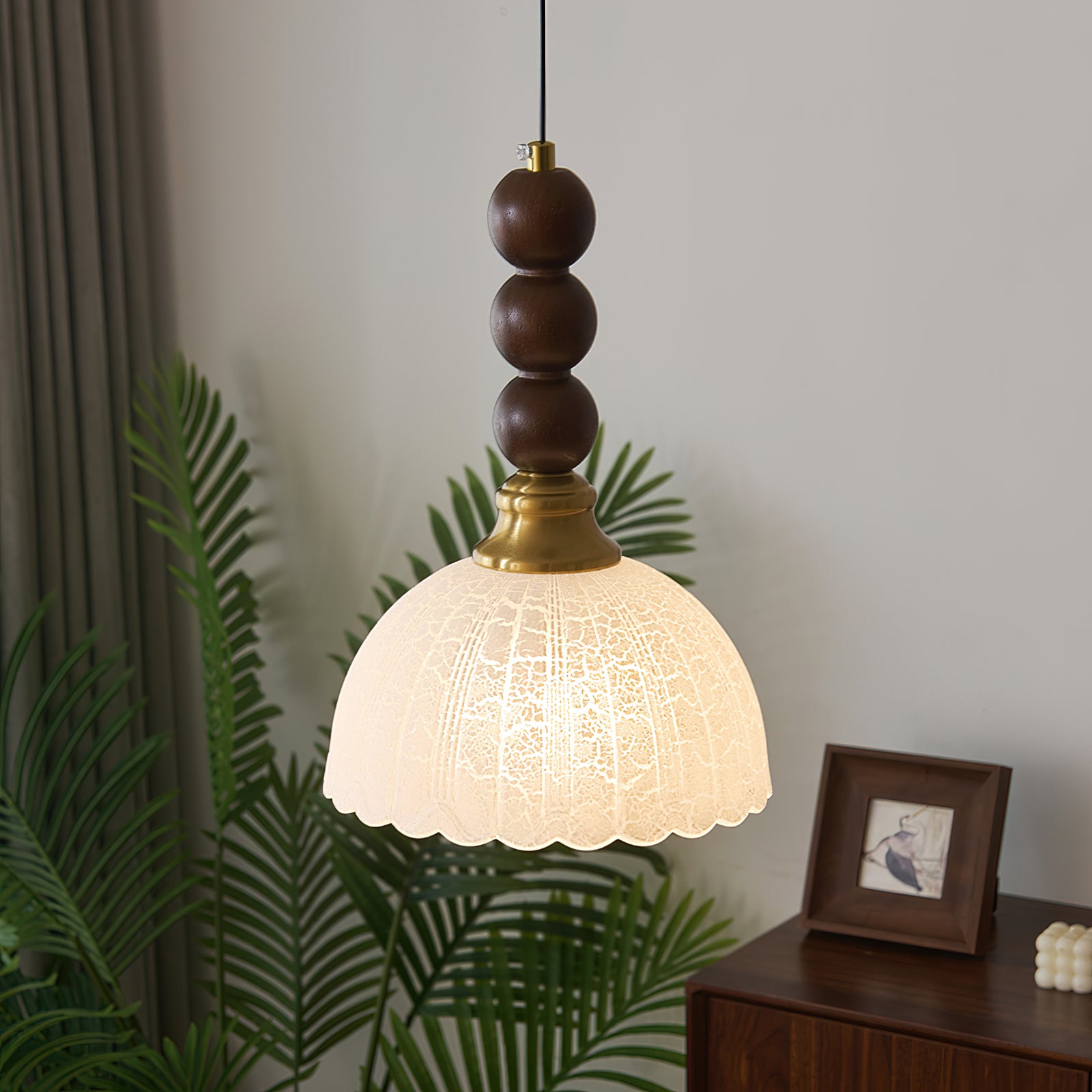 Chic and Modern Chrasy Pendant Lamp - Elegant Hanging Light Fixture for Dining Room, Kitchen Island, or Bedroom Decor