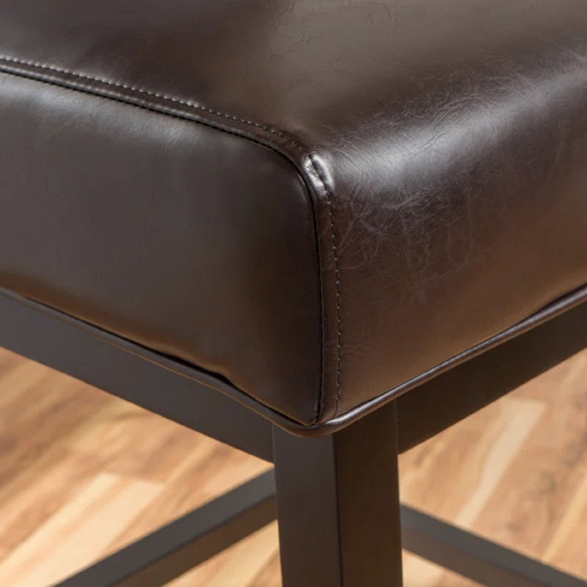 28 Inch PU Leather Swivel Bar Stool - Adjustable Height Counter Stool for Kitchen Island, Breakfast Nook & Home Bar - Modern Dining Stool with 360° Rotation & Comfortable Cushion