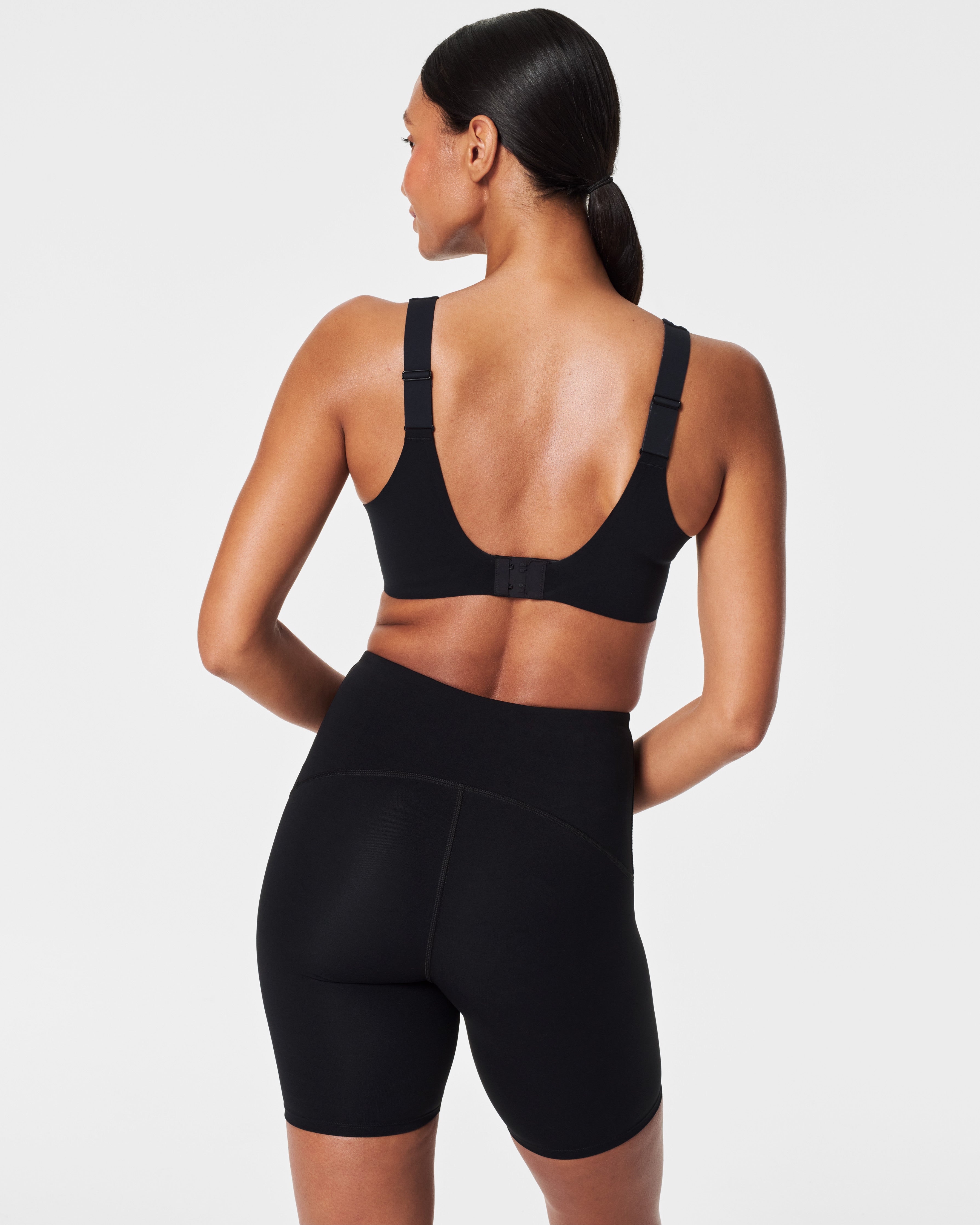 SPANX® FlexFeel Low Impact Sports Bra - Comfortable & Supportive Workout Bra for Yoga, Running & Gym - Perfect for Active Women