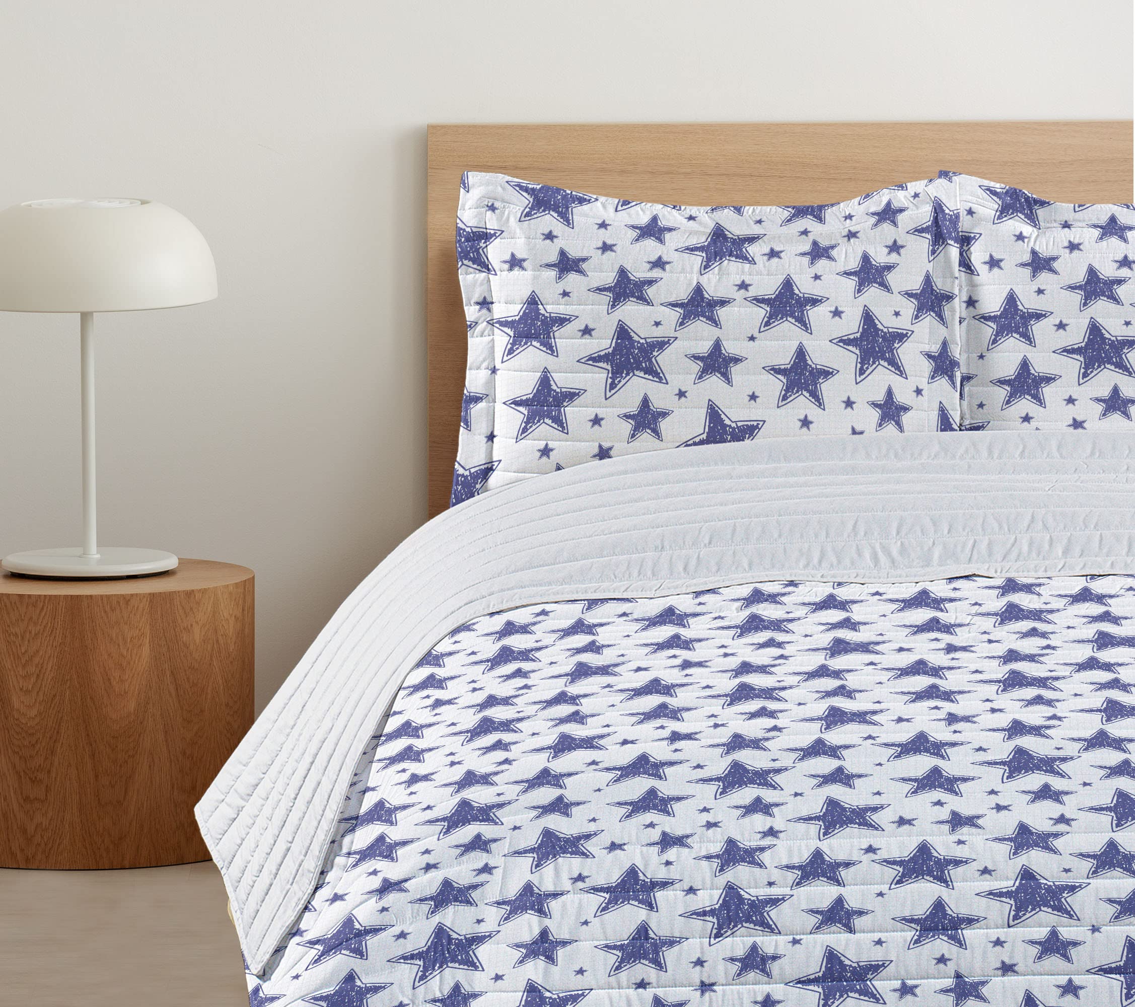 Ambesonne Star Microfiber Bedspread Set - Hand Drawn 5-Pointed Doodle Stars Geometric Pattern, Soft King Size Bedding with Pillow Shams & Comforter in Violet Blue White | Perfect for Modern Bedroom Decor, Guest Rooms & Cozy Home Styling