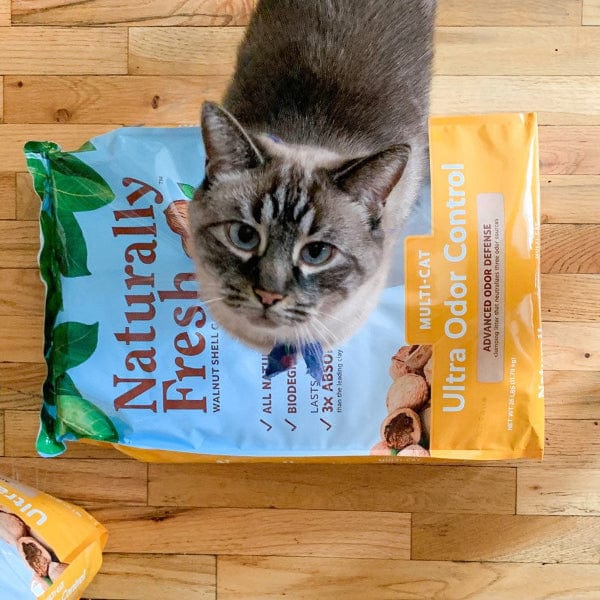 Naturally Fresh Multi Cat Ultra Odor Control Cat Litter - 100% Natural, Low Dust, Long-Lasting for Multiple Cats - Perfect for Homes with 2+ Cats & Odor-Sensitive Environments