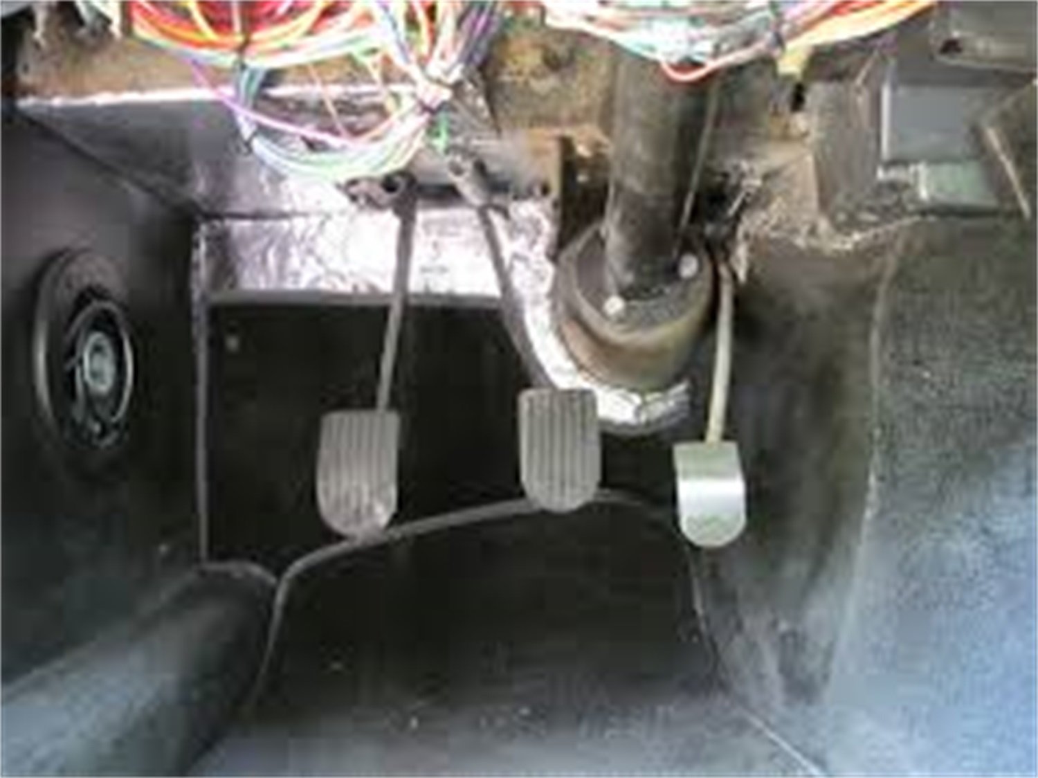 HushMat 627681 Sound and Thermal Insulation Kit for 1968-1982 Corvette Floor - Reduce Noise & Heat in Classic Cars - Perfect for Road Trips & Car Shows