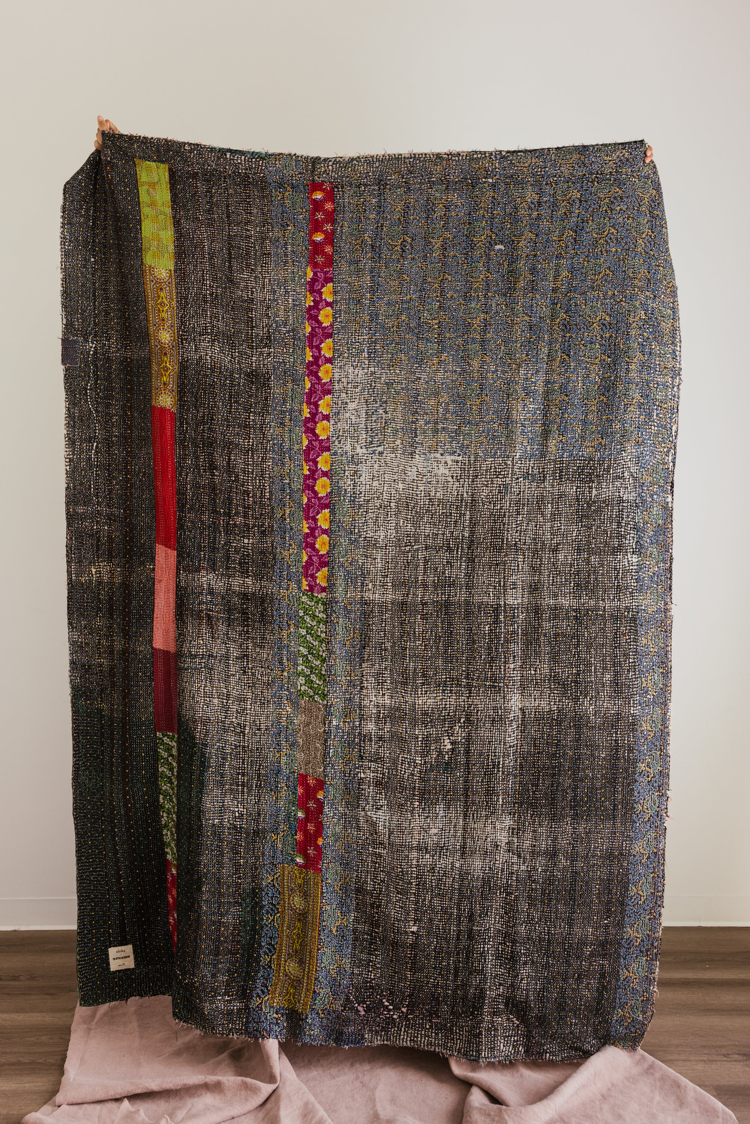 Aloka + BS Quilt #70 - Premium Quality Quilt for Comfortable Sleep - Perfect for Bedroom, Guest Room, and Cozy Home Decor