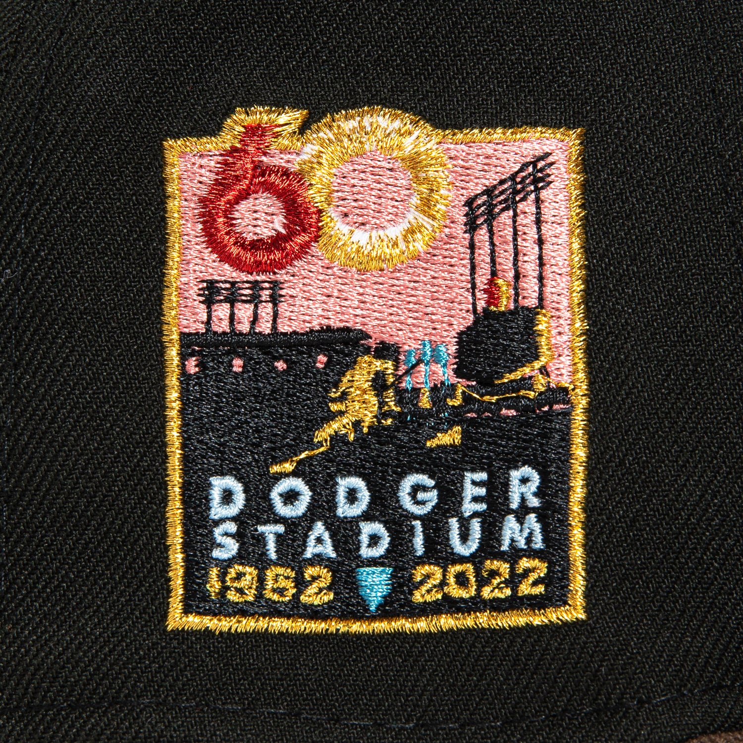 New Era 59Fifty Los Angeles Dodgers 60th Anniversary Stadium Patch Snapback Hat - Brown & Black - Official MLB Baseball Cap for Men & Women - Perfect for Games, Fan Gear & Streetwear Fashion