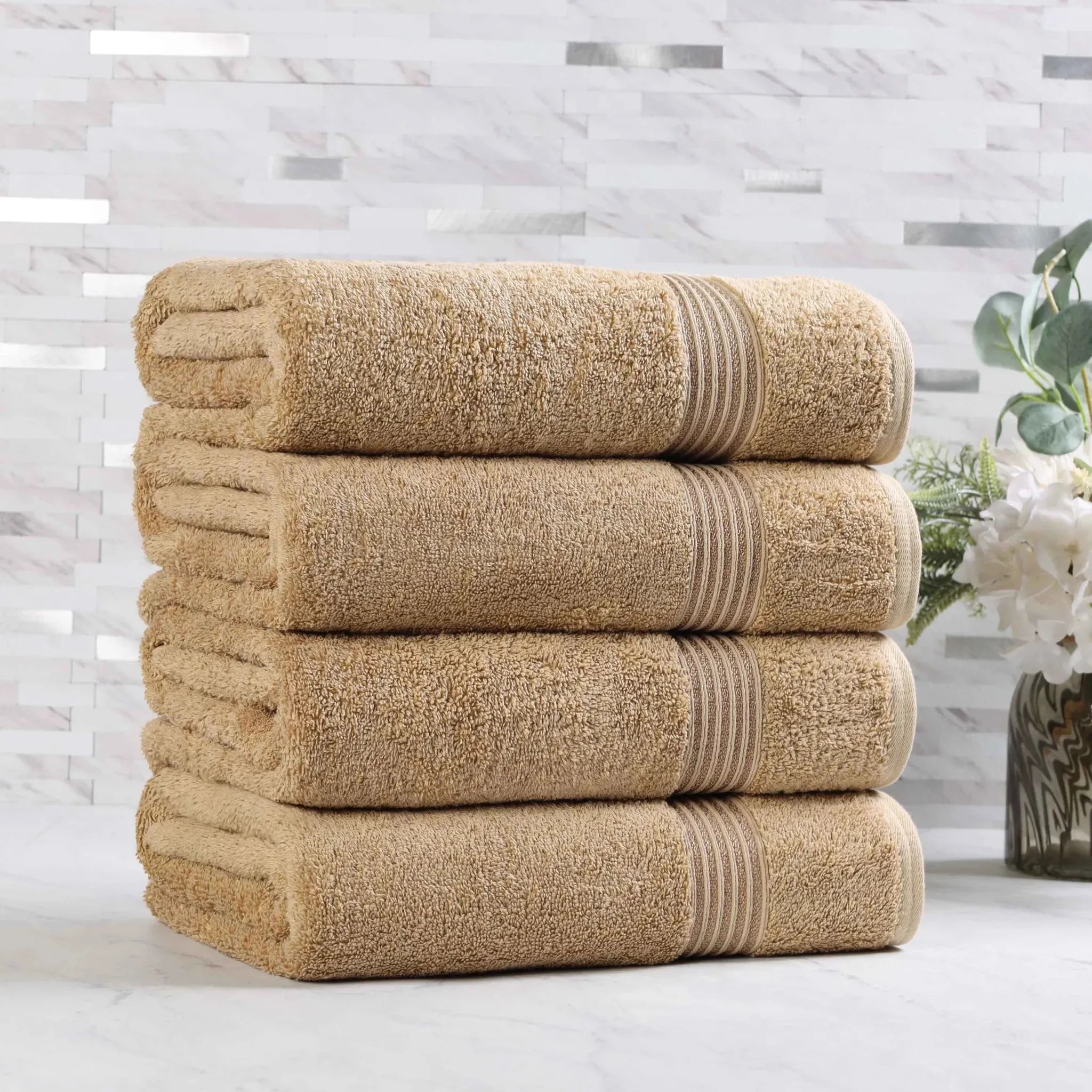 Premium Egyptian Cotton Bath Towels Set of 4 - Ultra Soft & Highly Absorbent Luxury Towels for Spa, Hotel & Home Use