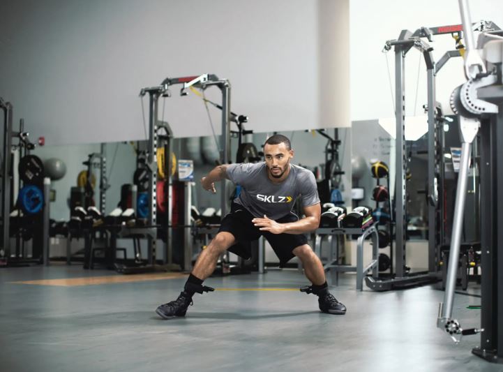 SKLZ Lateral Resistor Pro - Adjustable Resistance Bands for Speed Training & Agility Workouts - Perfect for Athletes, Football, Soccer & Basketball Players - Enhance Performance & Injury Prevention