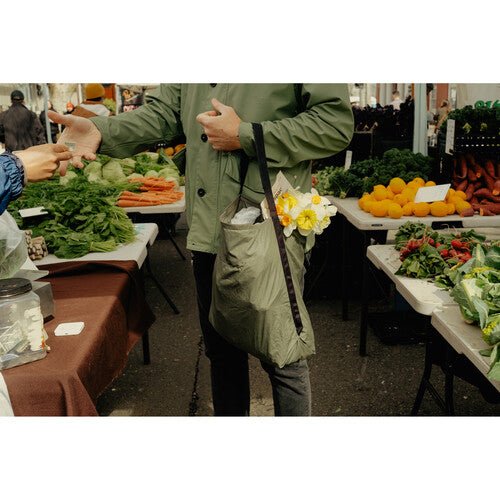 Peak Design Packable Tote Bag - Lightweight & Water-Resistant Travel Tote for Women & Men - Perfect for Groceries, Beach, Gym & Everyday Use (Sage Green)