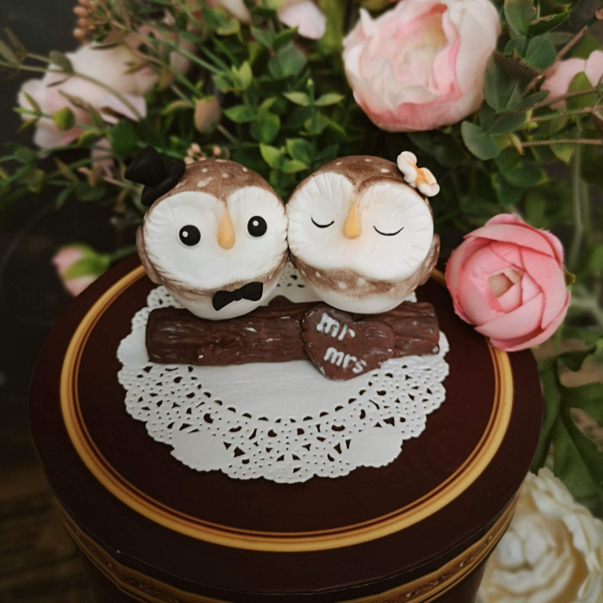 Handmade Owl Wedding Cake Topper - Romantic Love Bird Couple Figurine for Garden, Spring, Summer, Autumn & Winter Weddings 2025 | Perfect for Rustic, Boho, and Outdoor Wedding Decorations
