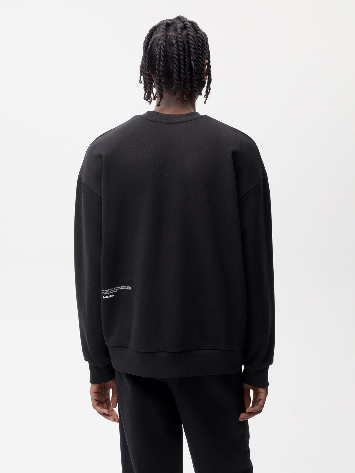 Men's High-Tech Naturalists Club Sweatshirt - Black | Comfortable Cotton Pullover for Outdoor Adventures & Casual Wear