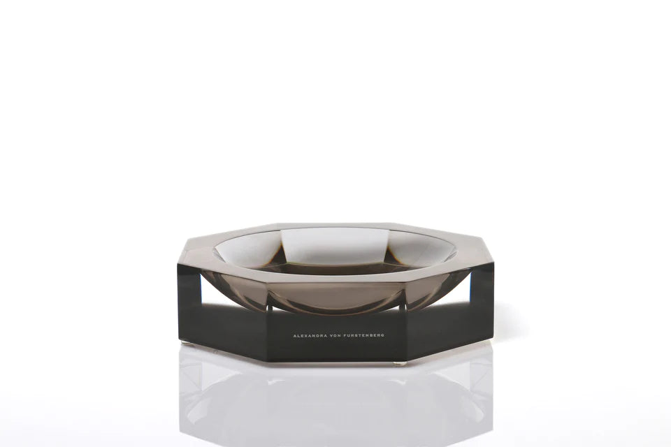 Alexandra Von Furstenberg Nut n Bowl Petit Bronze - Elegant Small Bronze Nut Bowl for Home Decor, Jewelry Storage & Tabletop Display