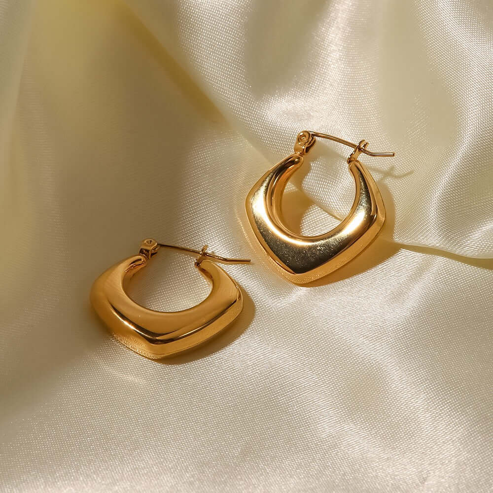 18K Gold Plated Geometric Hoop Earrings for Women - Trendy Minimalist Dangle Earrings | Perfect for Parties, Weddings & Everyday Wear | JDE617