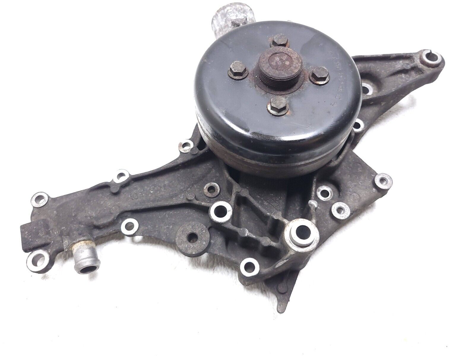 Mercedes ML500 Water Pump A1122010501 OEM Replacement for 2006-2011 Models - Perfect for Engine Cooling System Repair & Maintenance