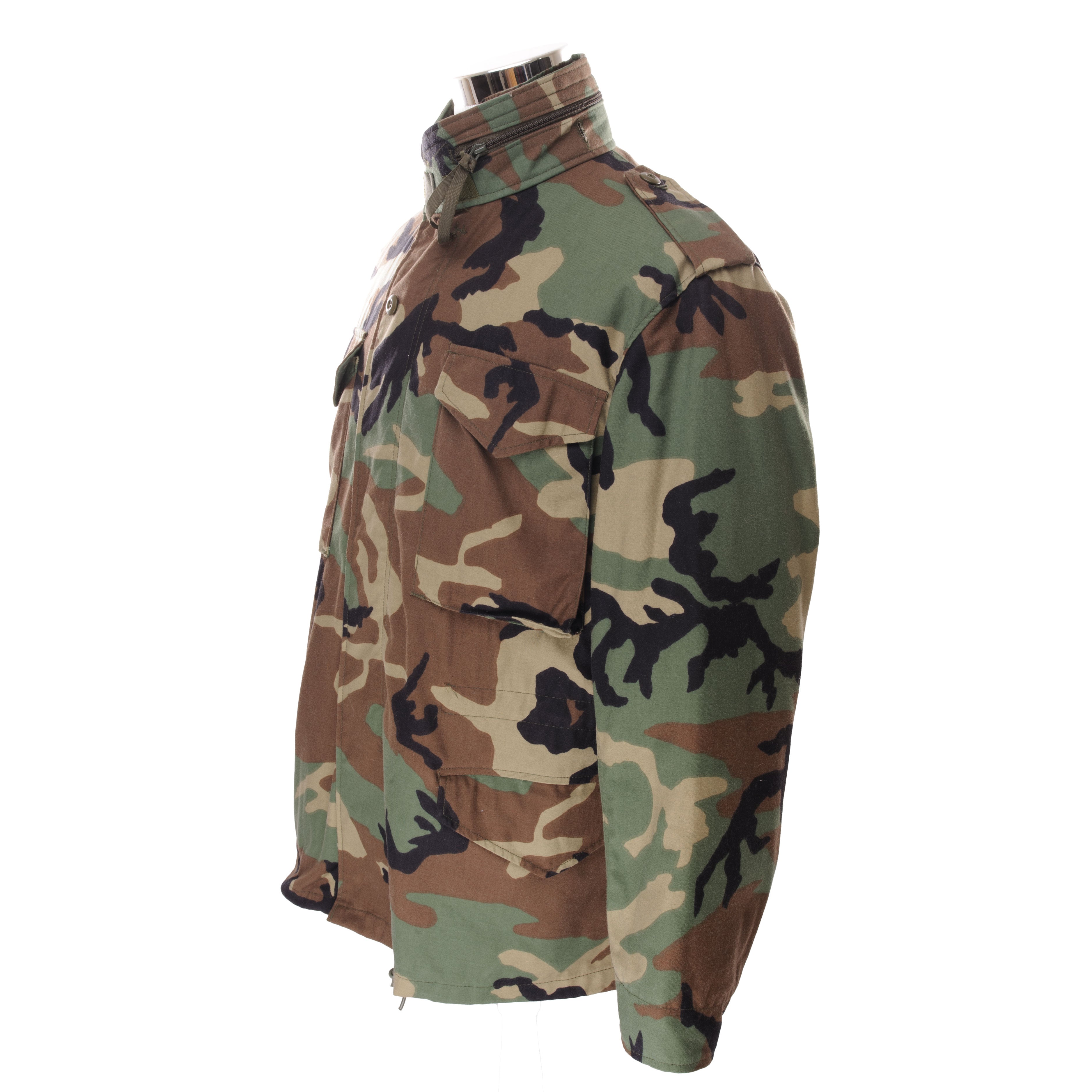 Vintage US Army M-1965 M65 Woodland Camo Field Jacket - 1999 Issue, Medium Regular Size - Military Surplus Outerwear for Outdoor Adventures & Vintage Fashion