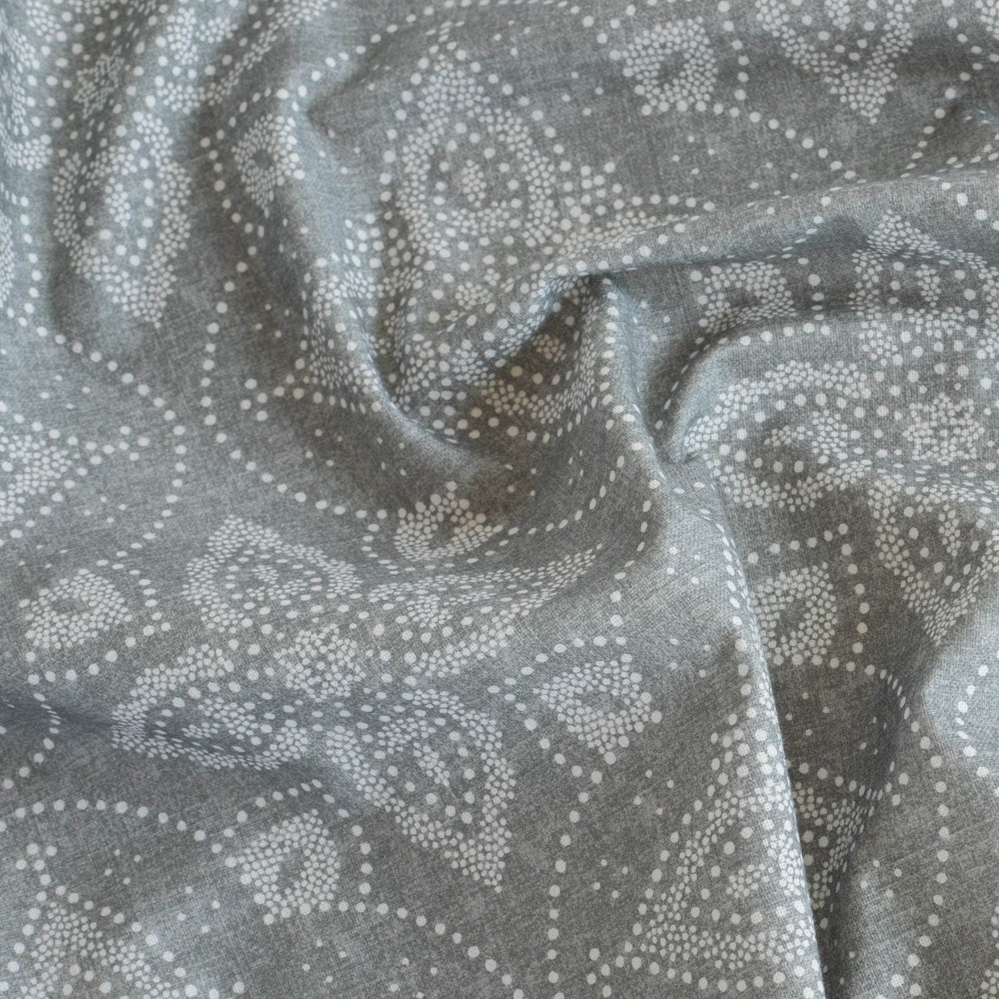 Premium Dixie Cotton Fabric - Soft & Durable Fog Grey Material for Quilting, Sewing & DIY Crafts | Perfect for Home Decor, Apparel & Upholstery Projects