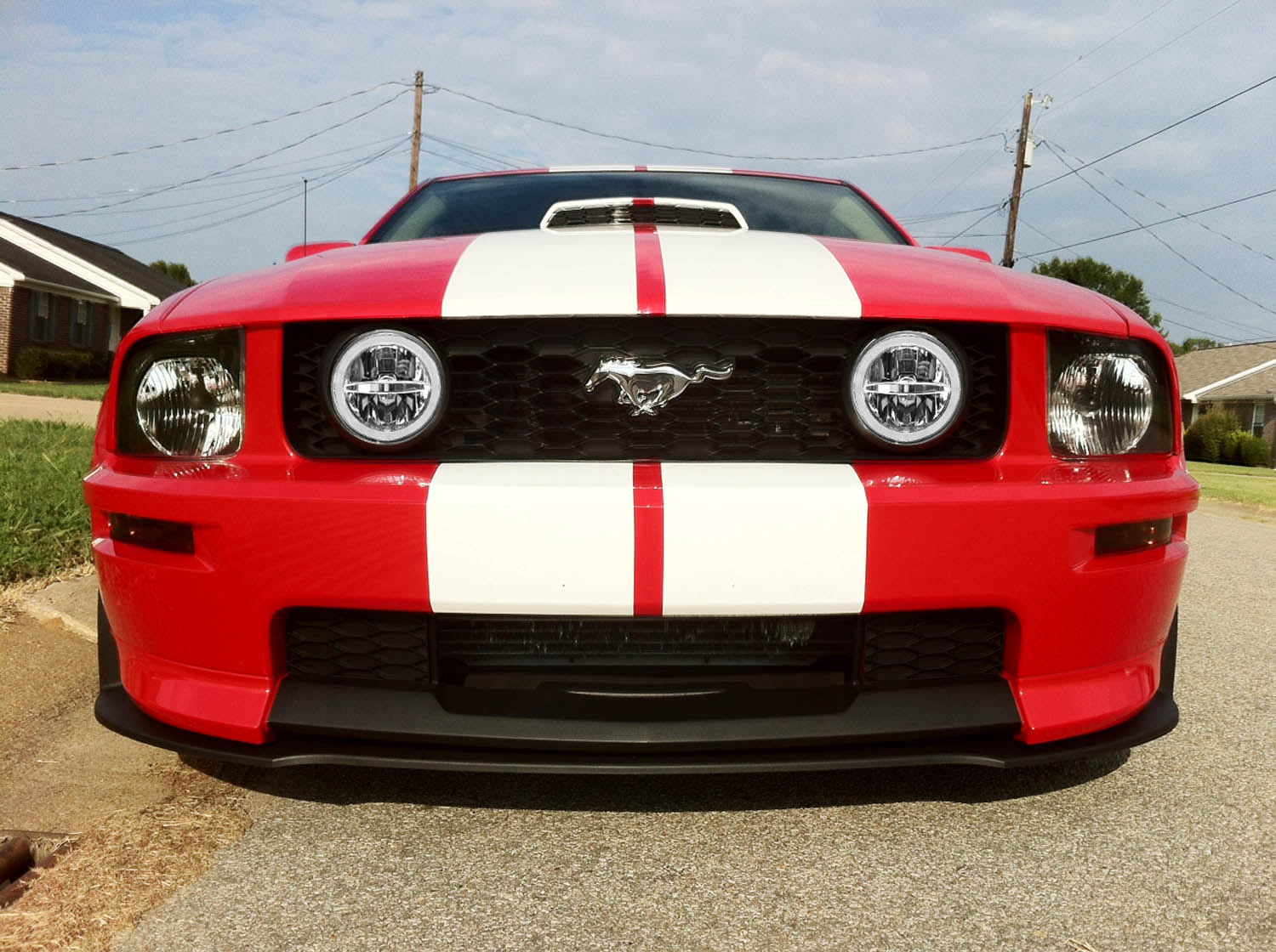 30W CREE LED Driving Fog Light Kit with LED Halo Ring for 2005-2009 Ford Mustang - Durable Off-Road Lighting for Night Driving & Foggy Conditions