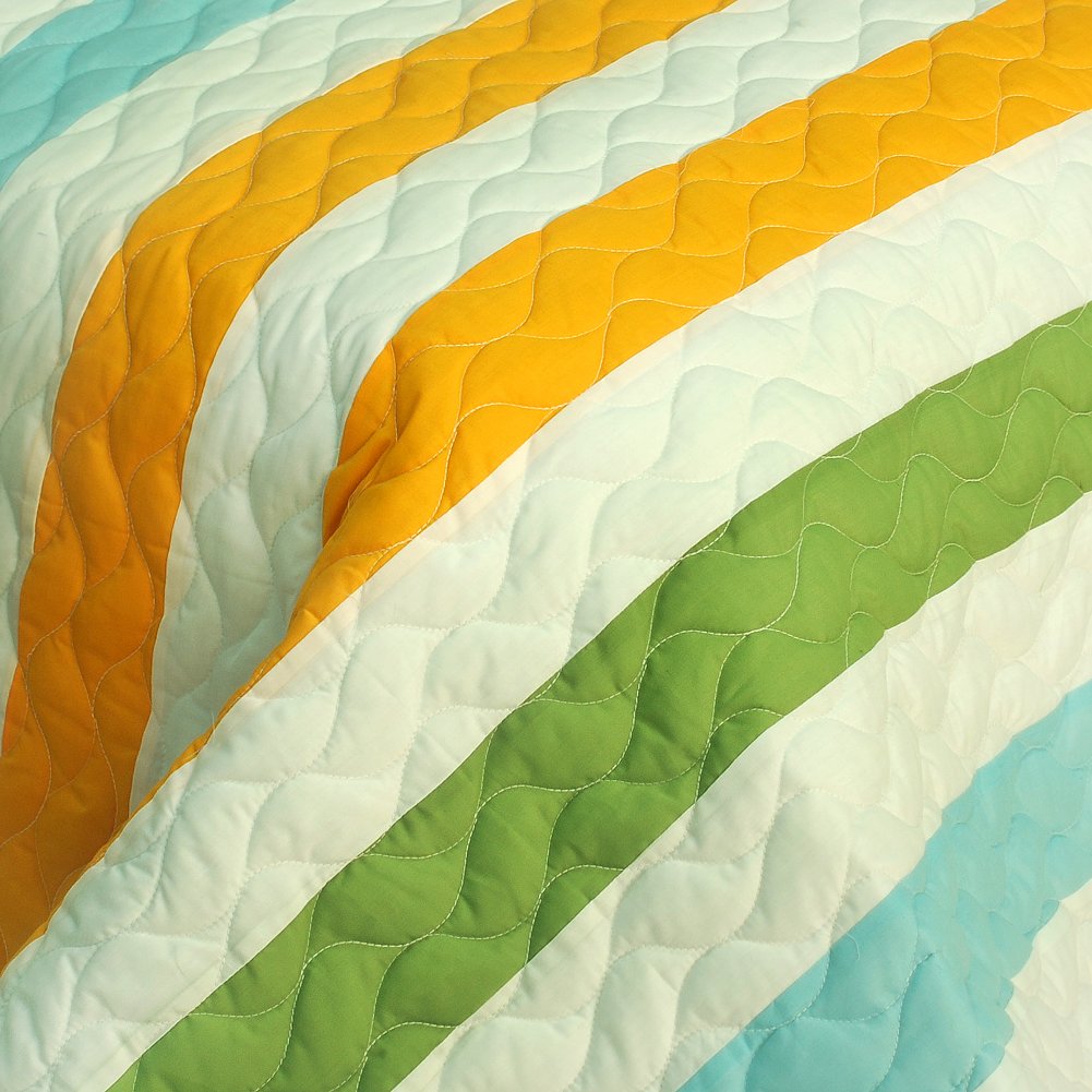 Green Rose 3-Piece Patchwork Quilt Set - Full/Queen Size Bedding - Cozy & Stylish for Master Bedroom, Guest Room & Dorm Decor