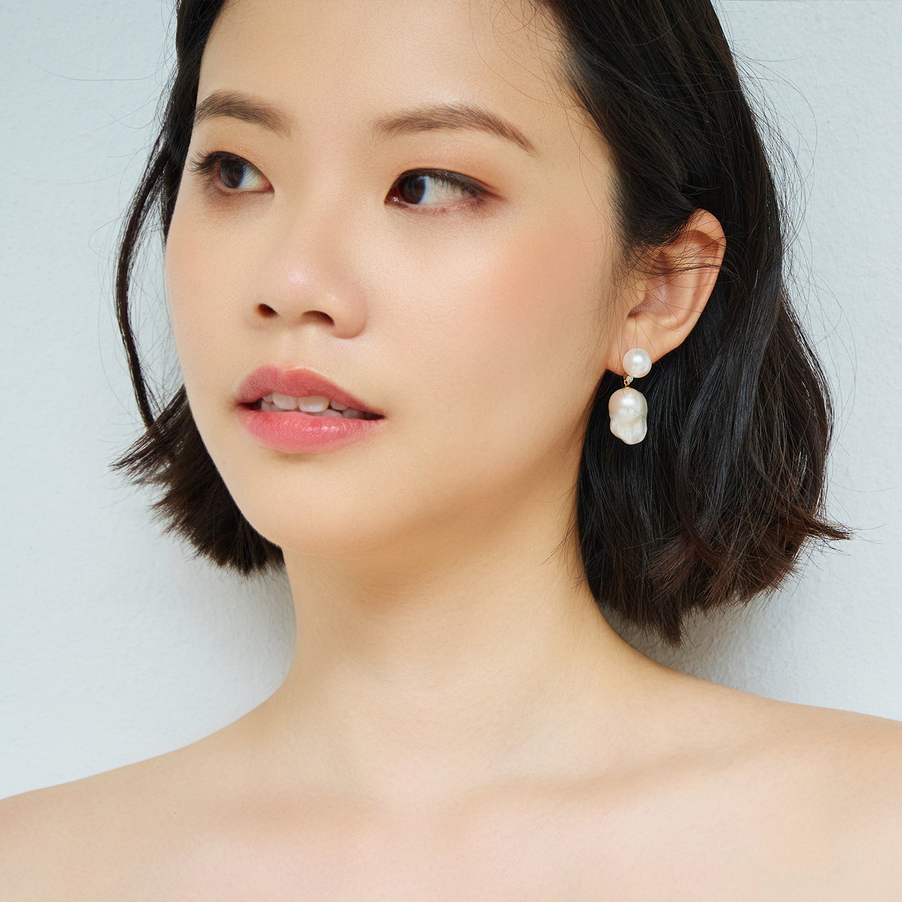 18K Gold Baroque Pearl Earrings – Elegant Vintage Style Dangle Earrings for Women | Perfect for Weddings, Parties & Special Occasions