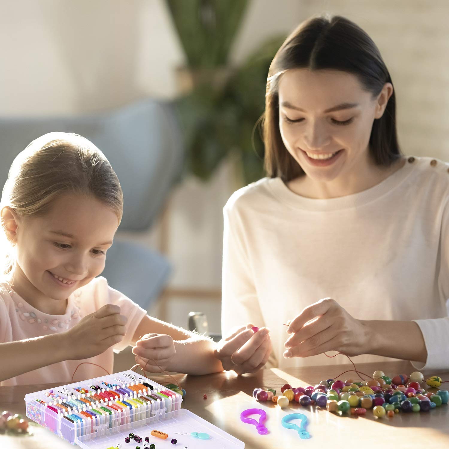 Peirich Friendship Bracelet Making Kit with 1900+ pcs - Includes Letter Beads (A-Z), 22 Multi-Color Embroidery Floss & Jewelry String - DIY Bracelet Craft Supplies for Teens, Best Christmas & Birthday Gifts for Girls (Perfect for Parties, Summer Camp & DIY Jewelry Projects)