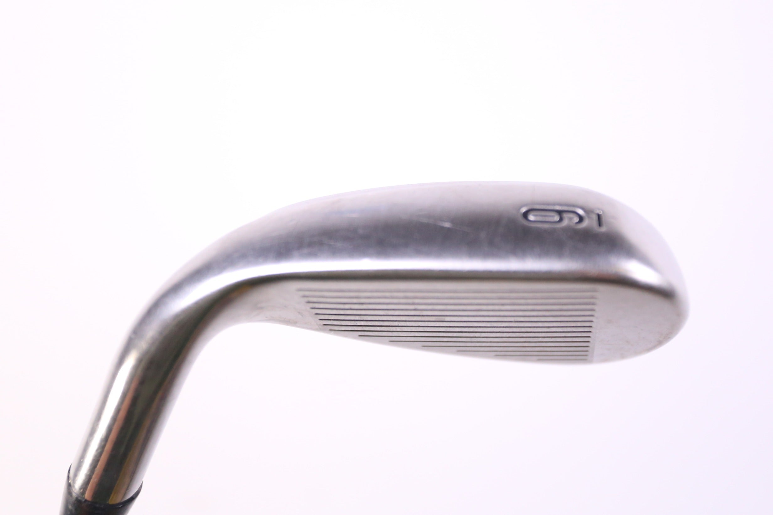 Used Callaway Rogue 9 Iron Golf Club - Right Handed Senior Flex Steel Shaft | Perfect for Seniors & High Handicap Golfers | Ideal for Driving Range Practice & Course Play