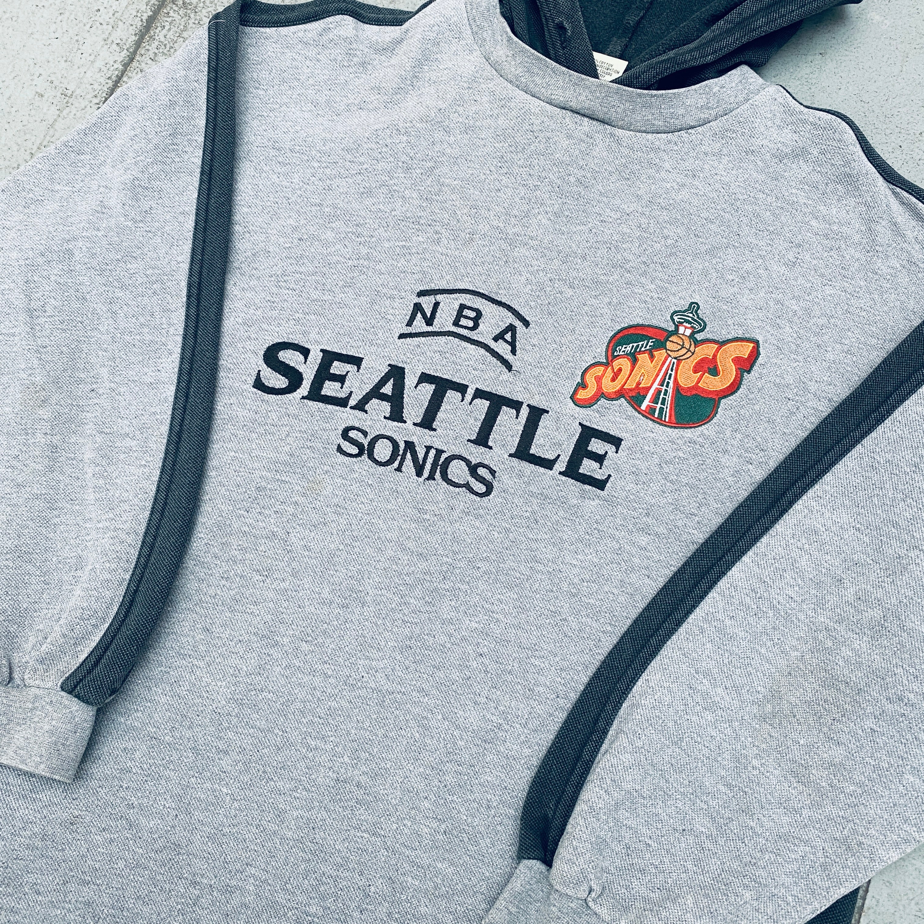 1990s Seattle Supersonics Nutmeg Mills Embroidered Spellout Hoodie - Vintage NBA Basketball Sweatshirt for Men - Perfect for Game Day & Casual Wear