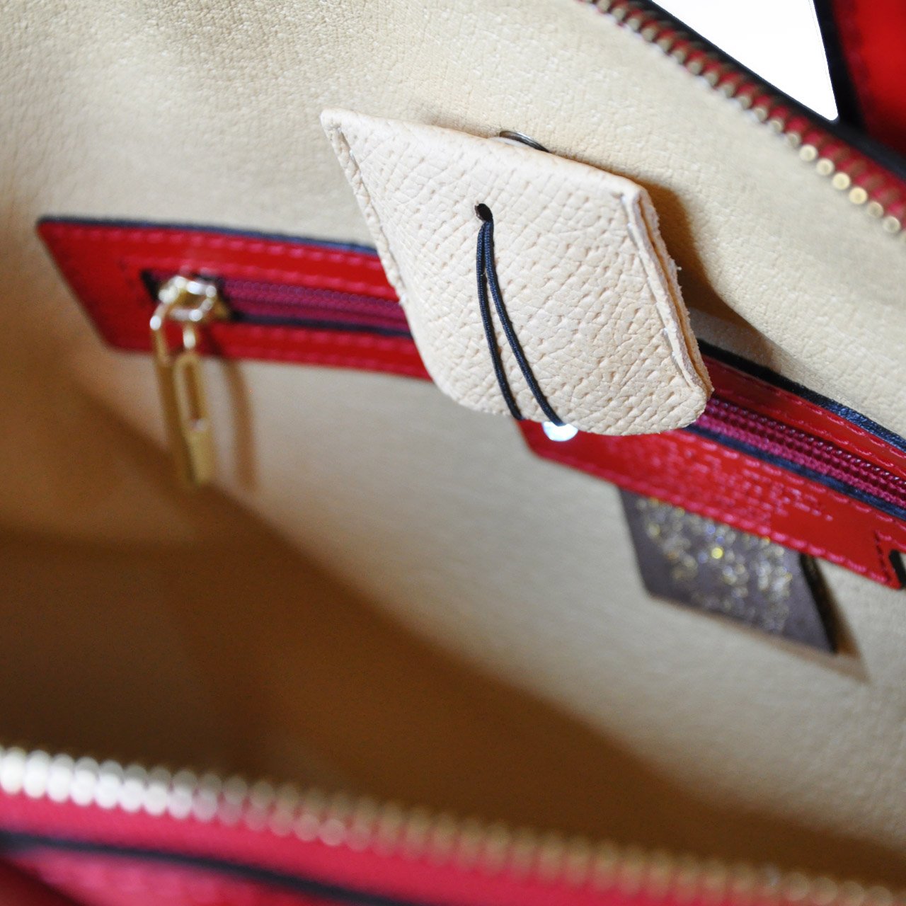 Stylish Women's Handbags & Purses - Trendy Tote, Crossbody & Shoulder Bags for Everyday Use, Work & Travel